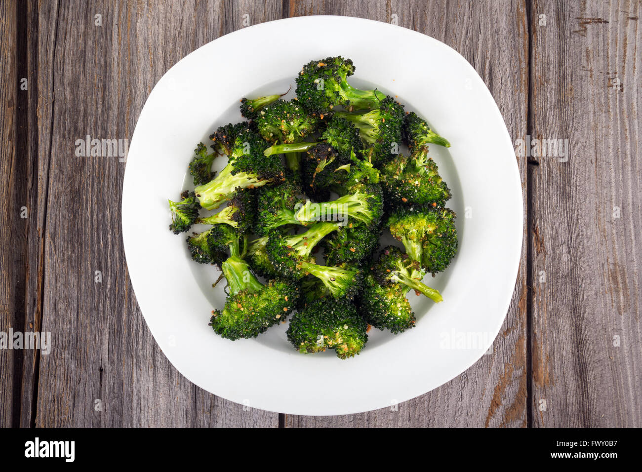 baked roasted garlic parmesan and olive oil broccoli side dish on