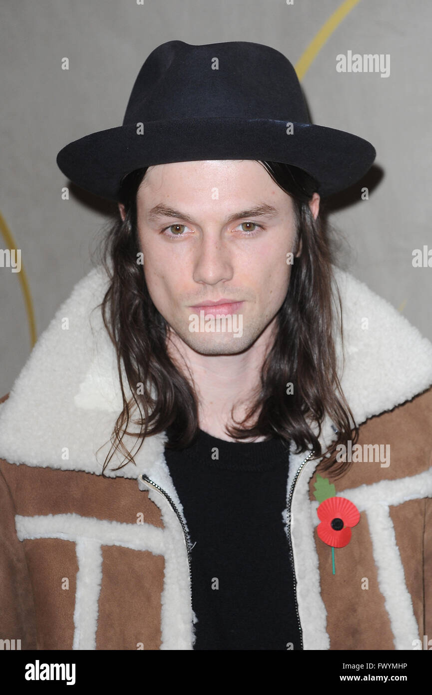 English singer/songwriter James Bay attends the Burberry Festive Film  Premiere at Burberry Regent Street in London. 3rd November 2015 © Paul  Treadway Stock Photo - Alamy