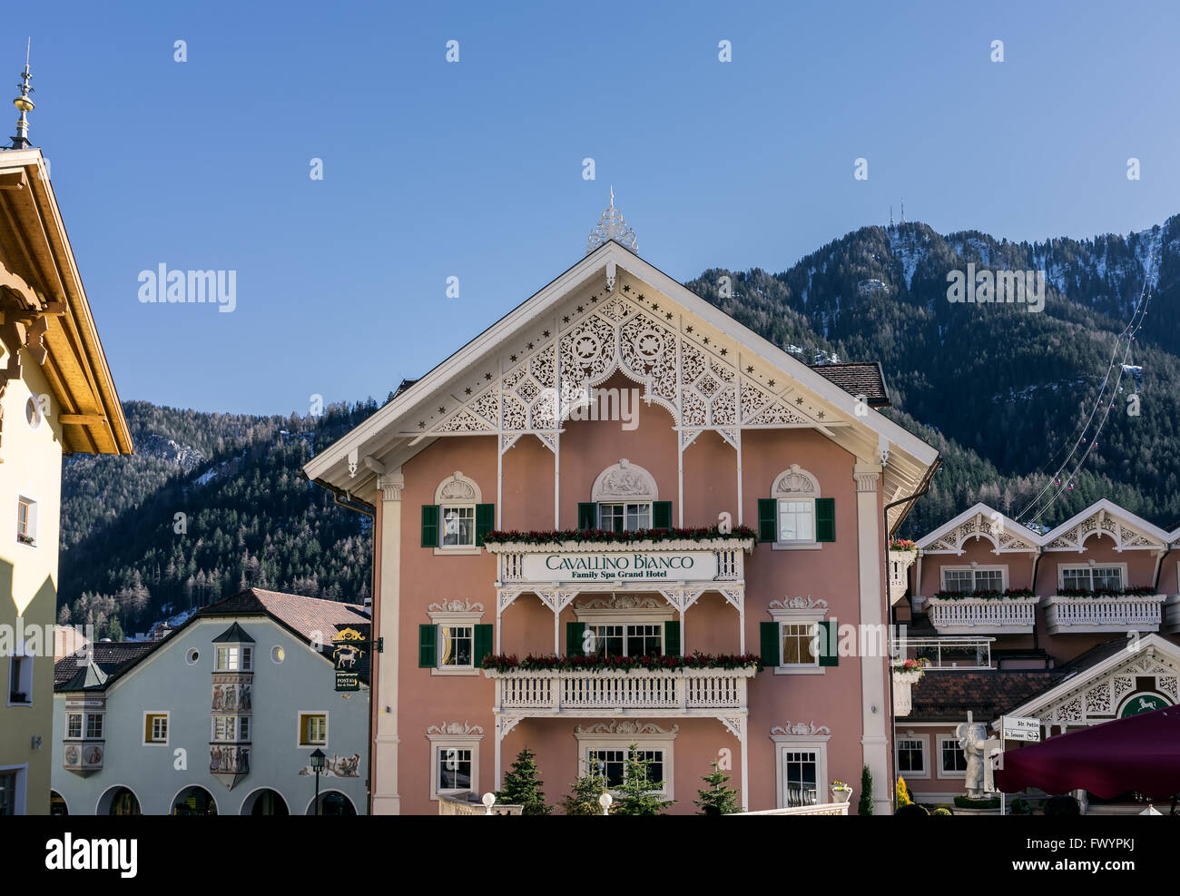 View of the Cavallino Bianco Hotel in Ortisei Stock - Alamy