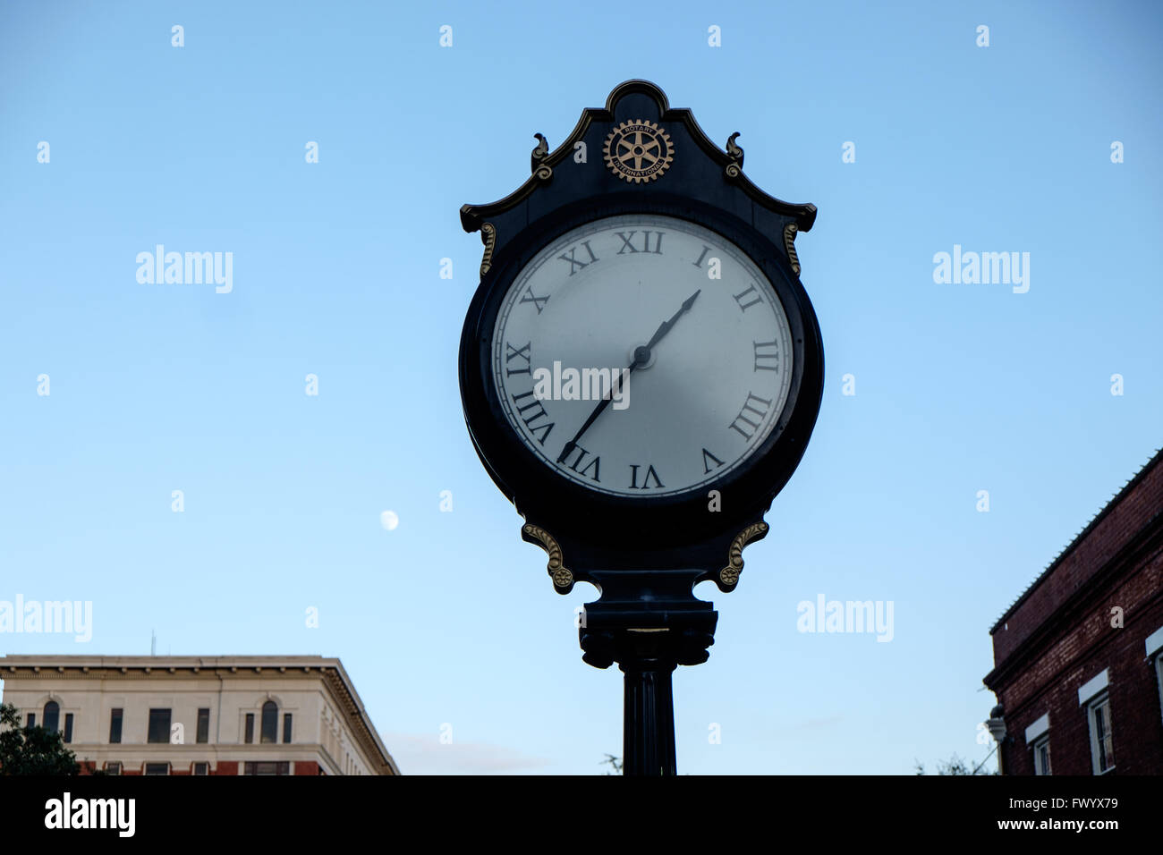 City Market and old clock, Savannah, USA Stock Photo Alamy