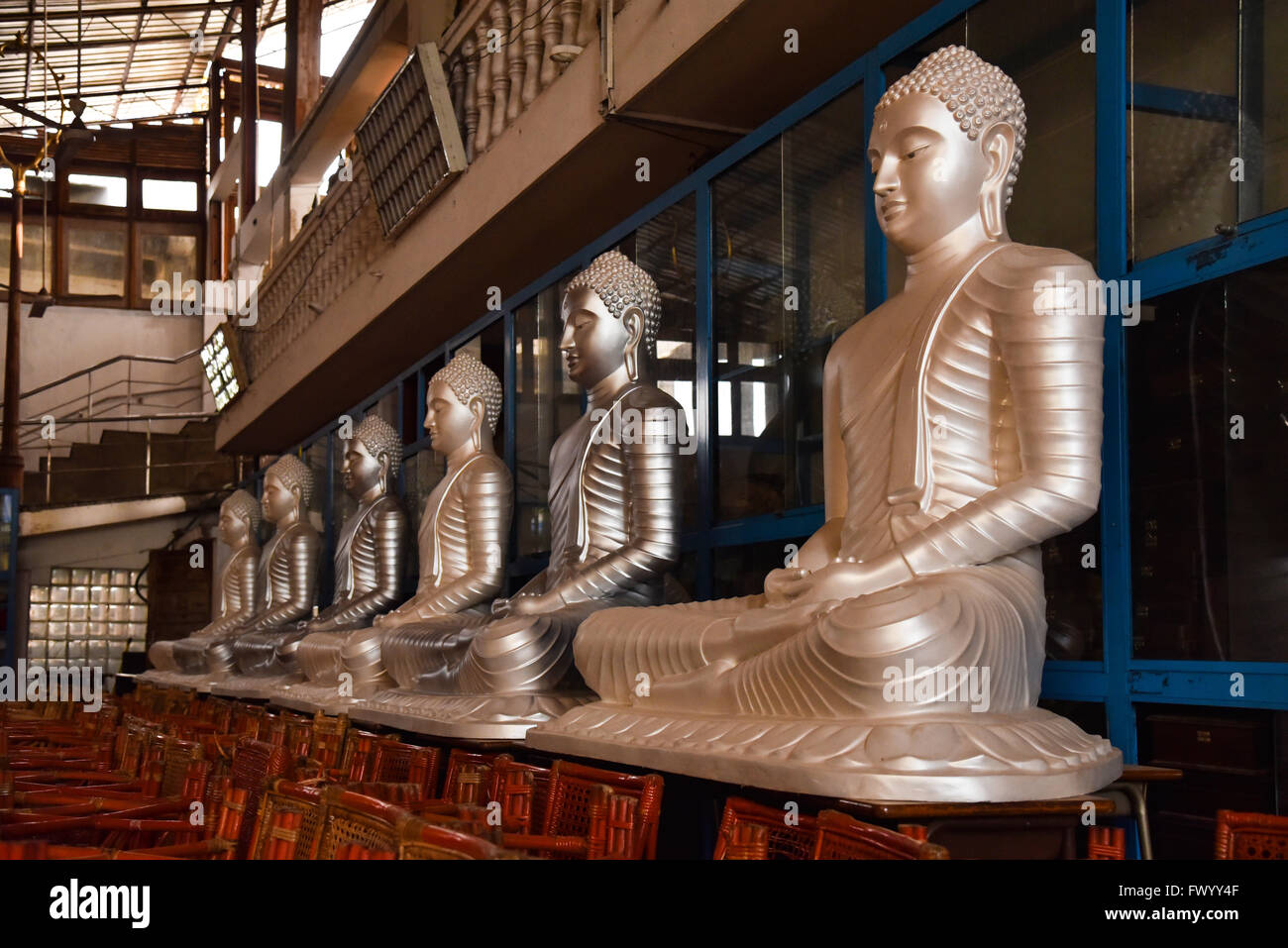 Idols of Lord Buddha at Gangaramaya Temple in Colombo, Sri Lanka Stock Photo Alamy