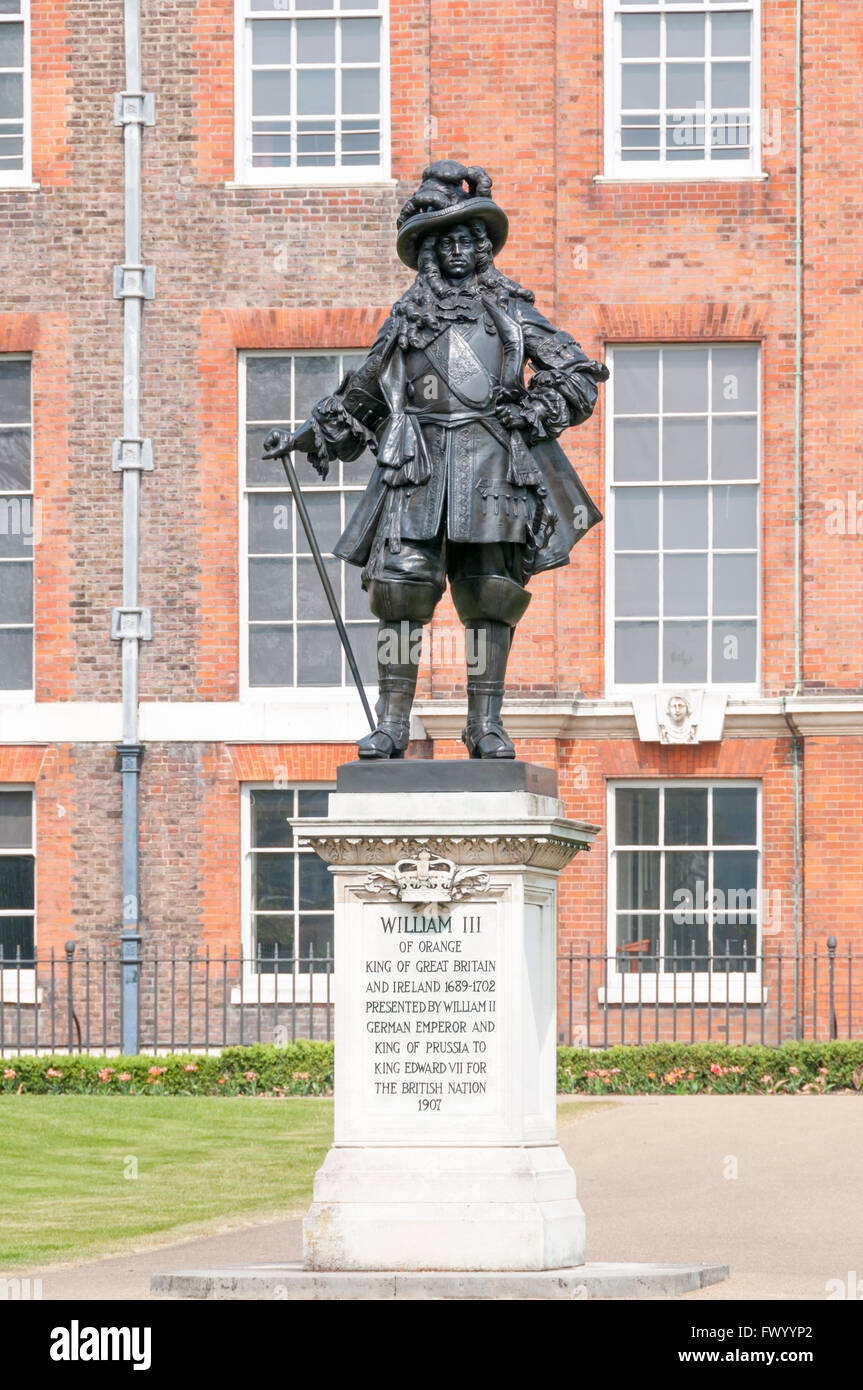 William of orange statue hires stock photography and images Alamy