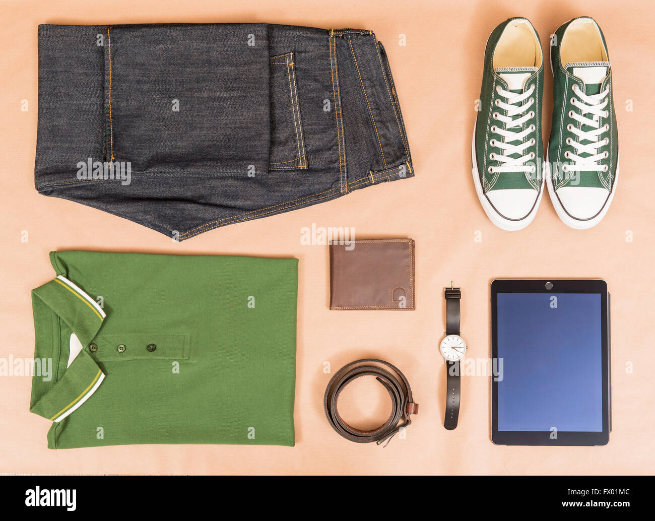 Mens clothing from directly above in knolling style Stock Photo