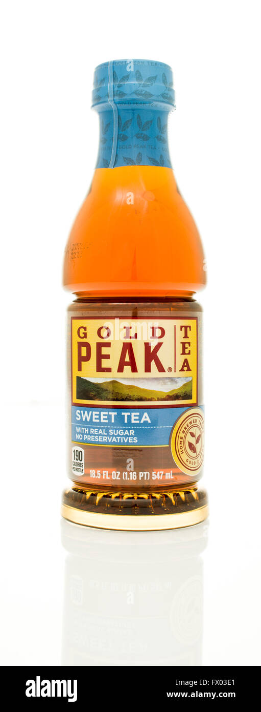 Winneconne, WI - 14 Jan 2016:  Bottle of Gold Peak sweet tea. Stock Photo