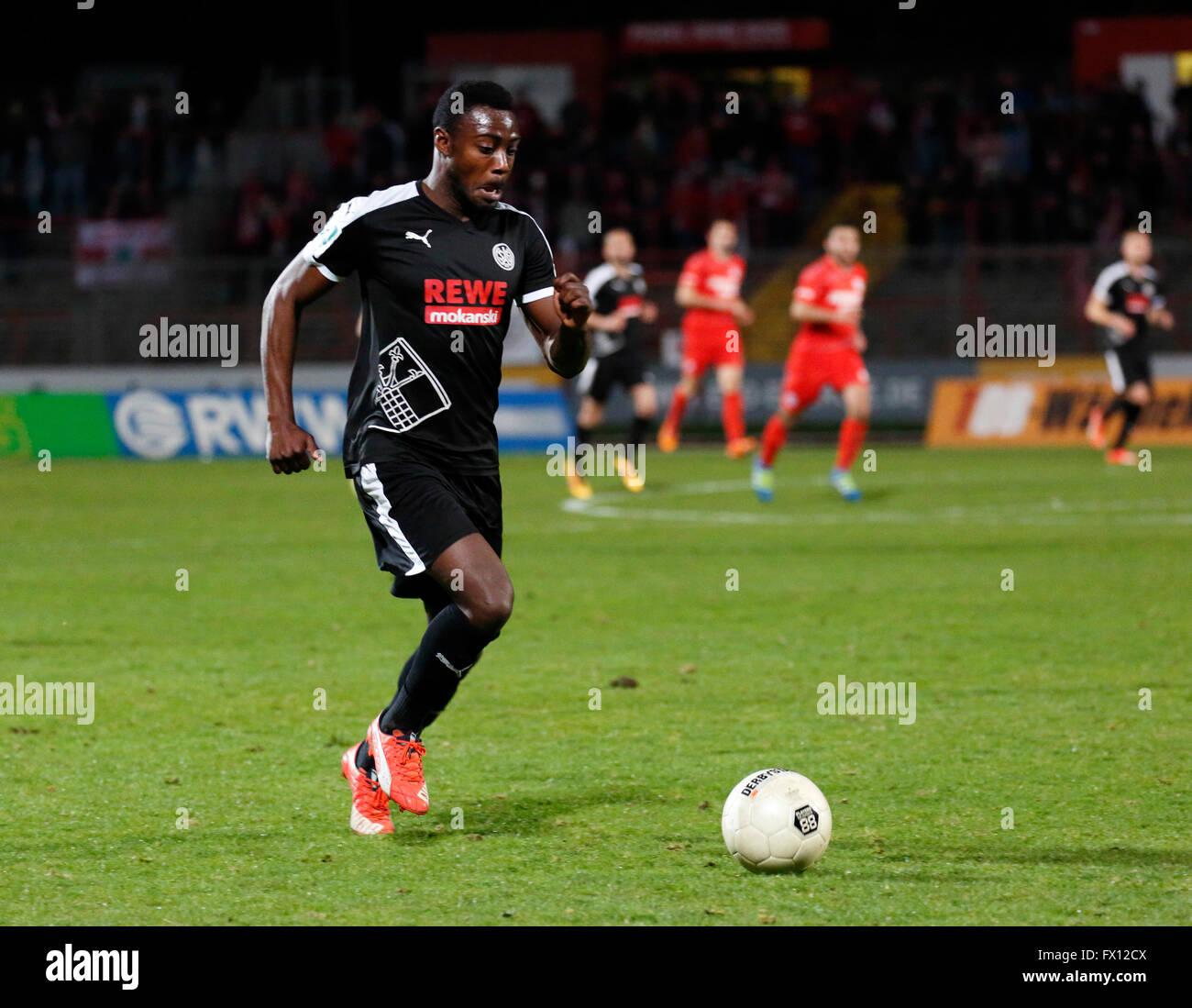 sports, football, Regional League West, 2015/2016, Rot Weiss Oberhausen versus SG Wattenscheid 09 0:0, Stadium Niederrhein in Oberhausen, scene of the match, Christopher Braun (09) Stock Photo