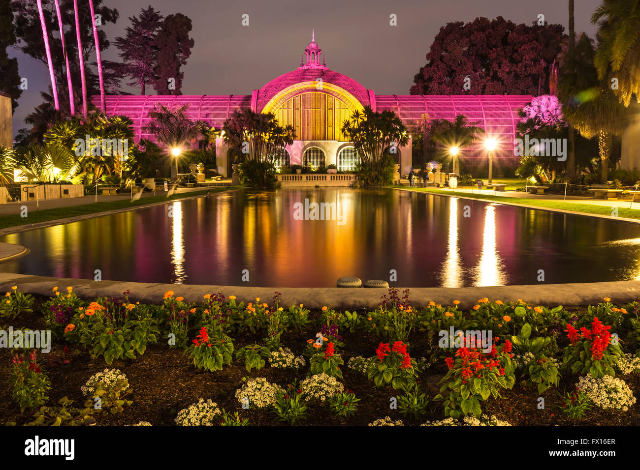 Are Dogs Allowed In Botanical Building Balboa Park