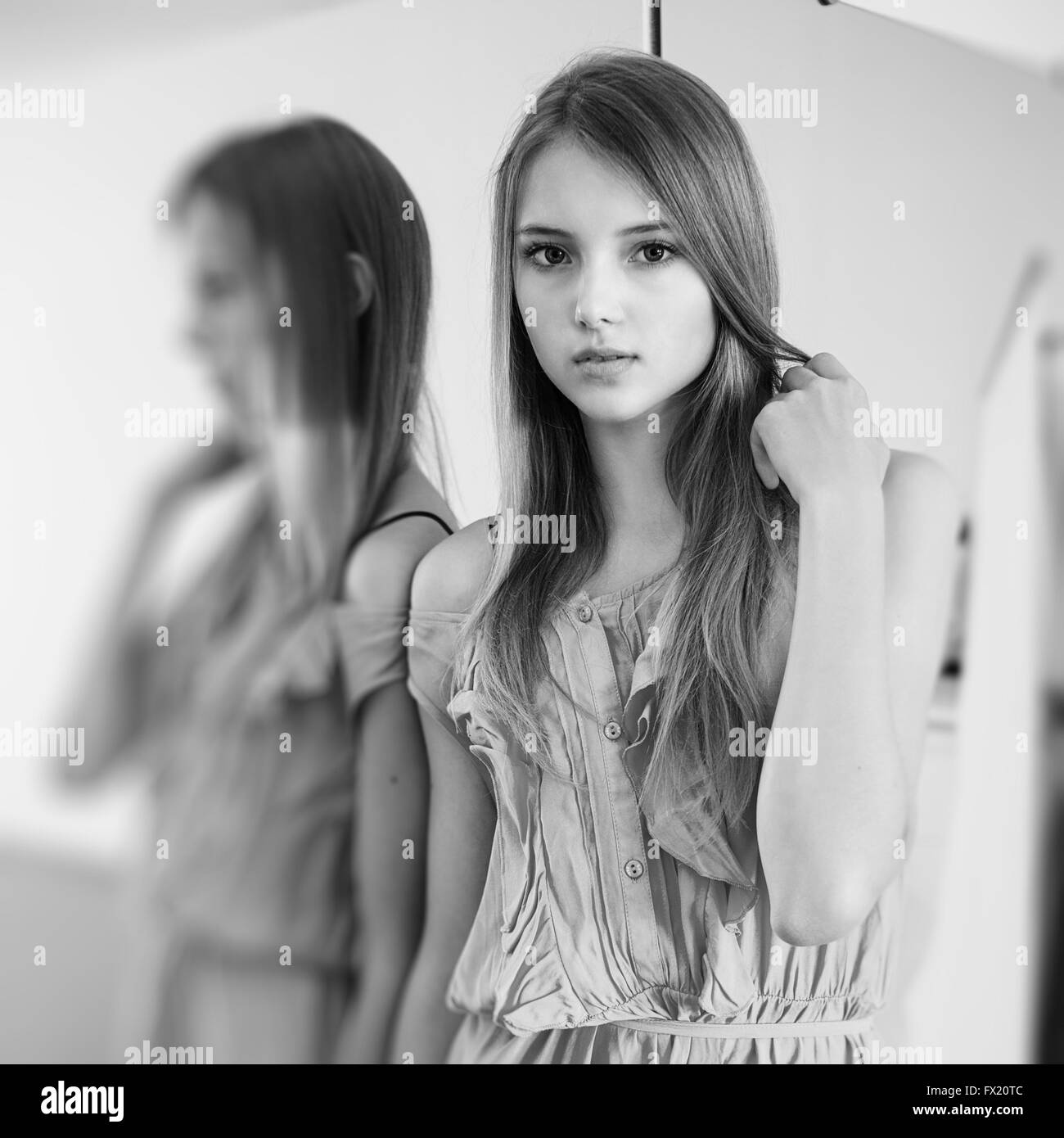 Changing room girl Black and White Stock Photos & Images Alamy