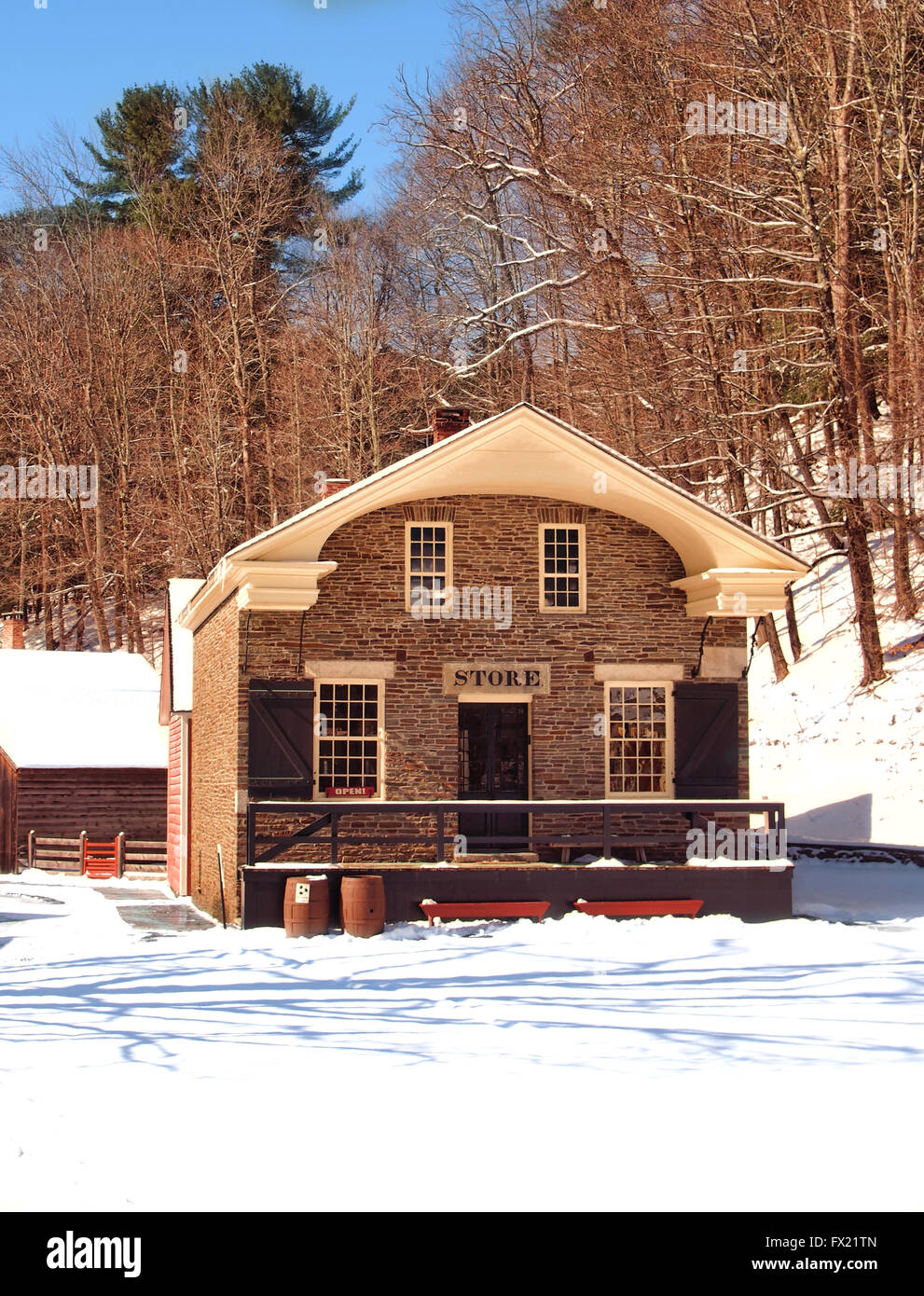 Old fashioned country general store hires stock photography and images
