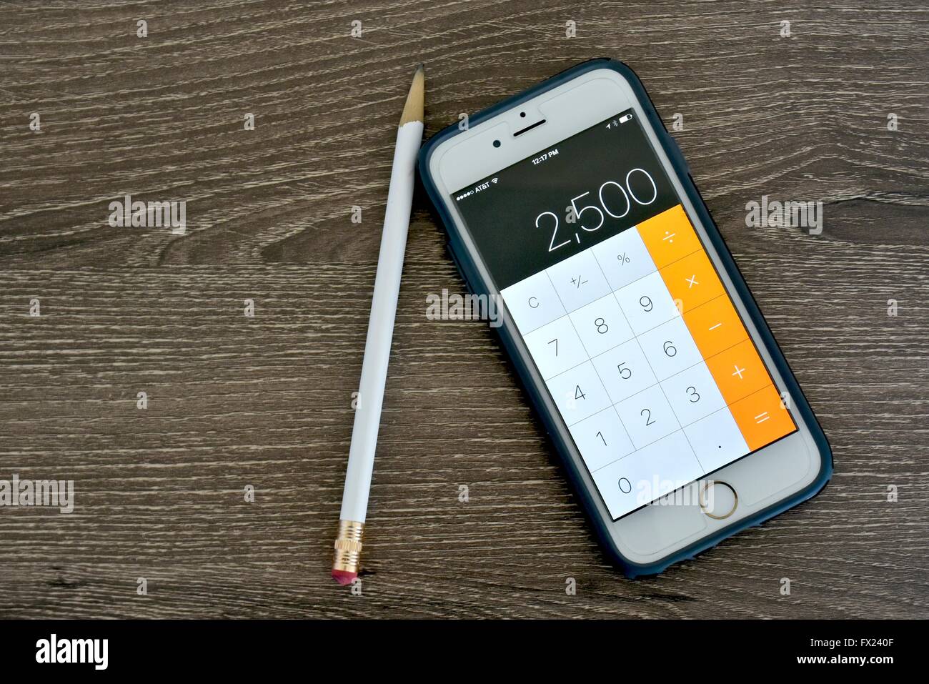 An Apple Iphone 6s Displaying The Calculator Application Stock Photo - 