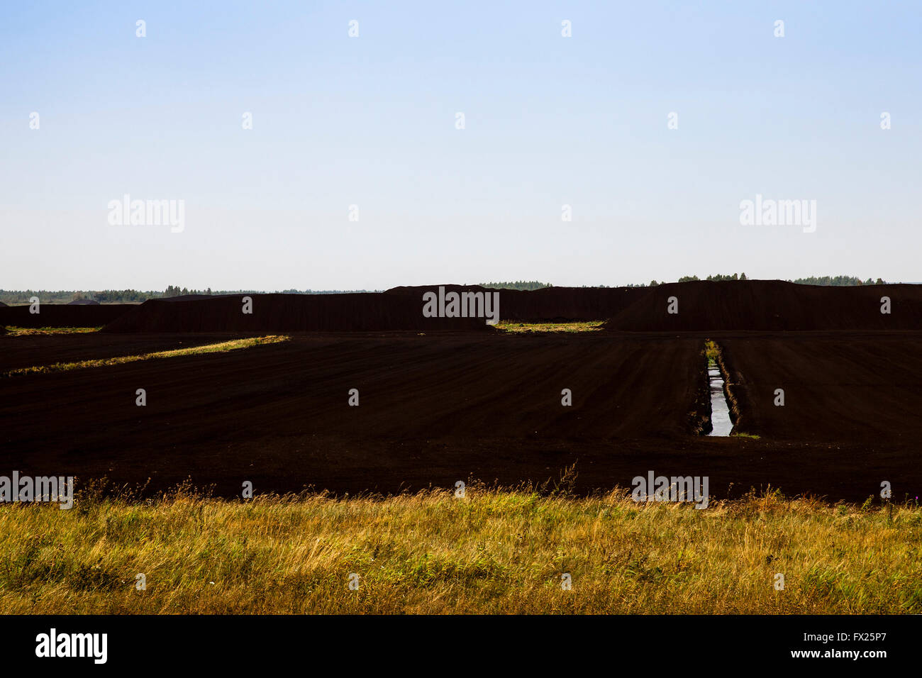 collection of black peat Stock Photo - Alamy