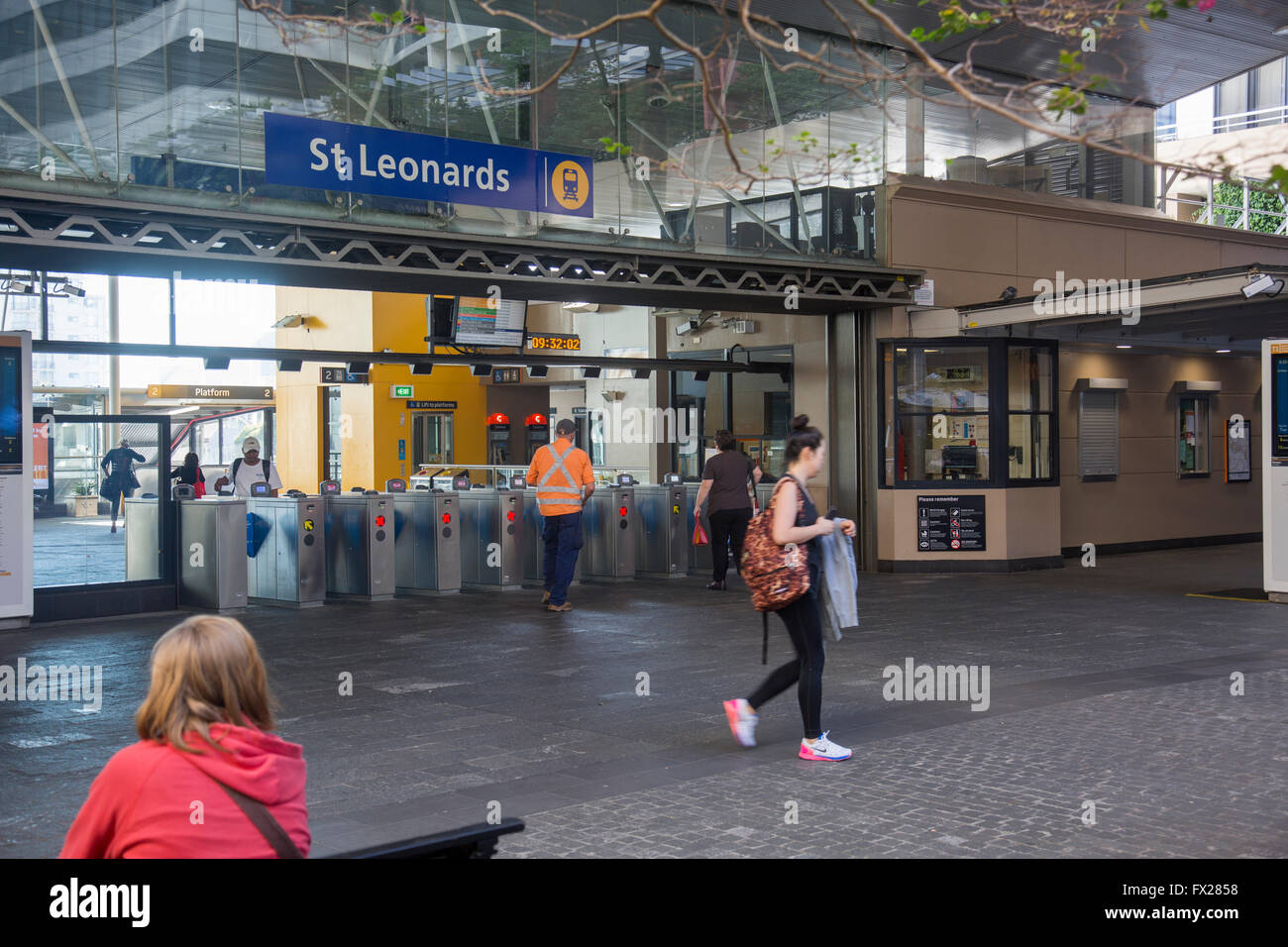 The Forum shopping centre in St Leonards and the local railway station,  Sydney,Australia Stock Photo - Alamy