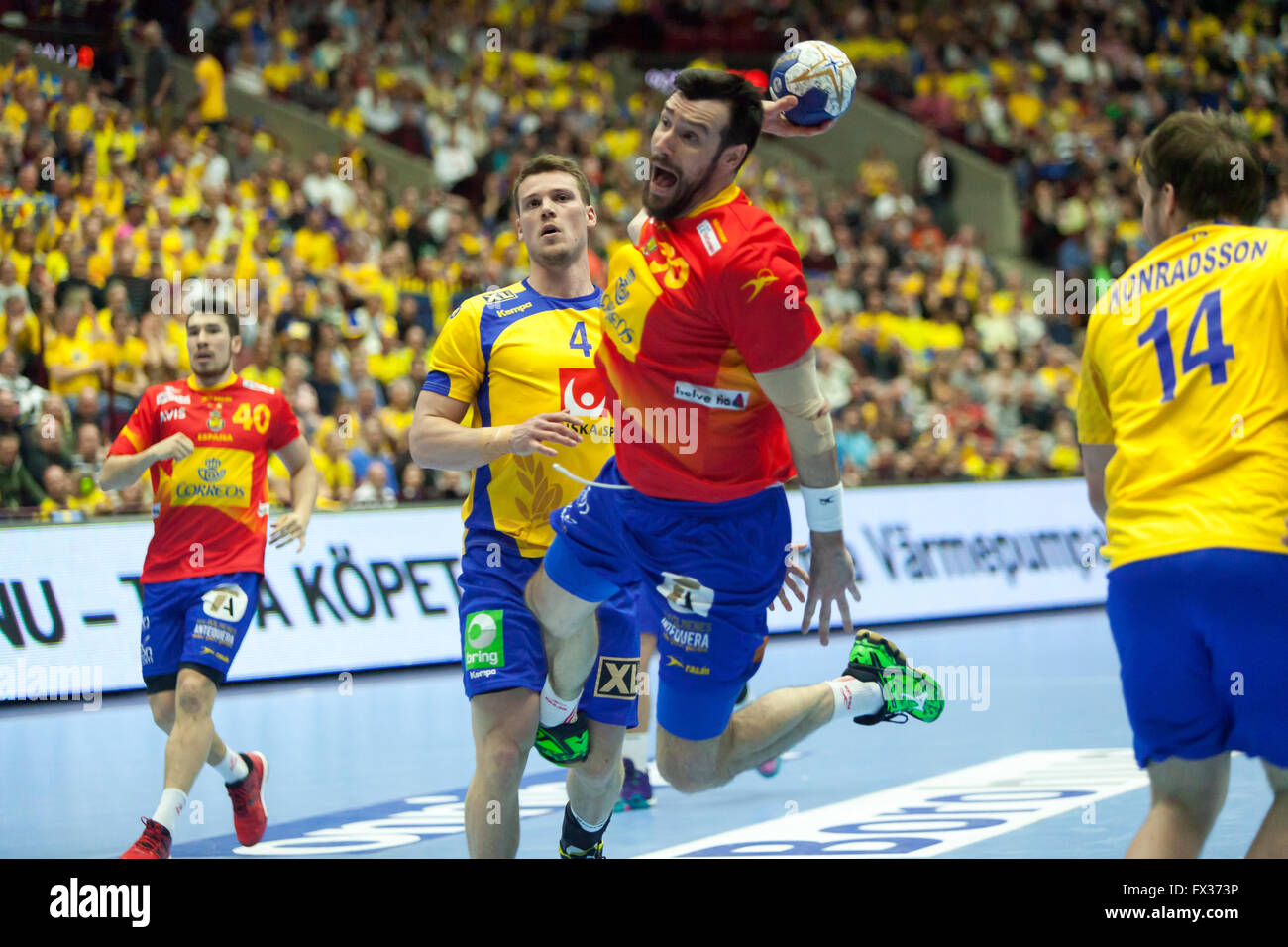Malmö, Sweden, April 10th, 2016. Gedeón Guardiola (30) of Spain in action during the IHF 2016 Men’s Olympic Qualification Tournament between Spain and Sweden in Malmö Arena.  Spain won the match 25 – 23, but Sweden qualified for Olympic Games participation while Spain for the first time in 40 years did not qualify. Credit:  OJPHOTOS/Alamy Live News Stock Photo