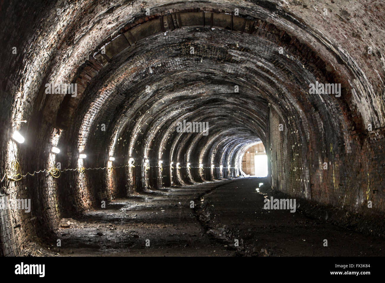Dark railway hi-res stock photography and images - Alamy