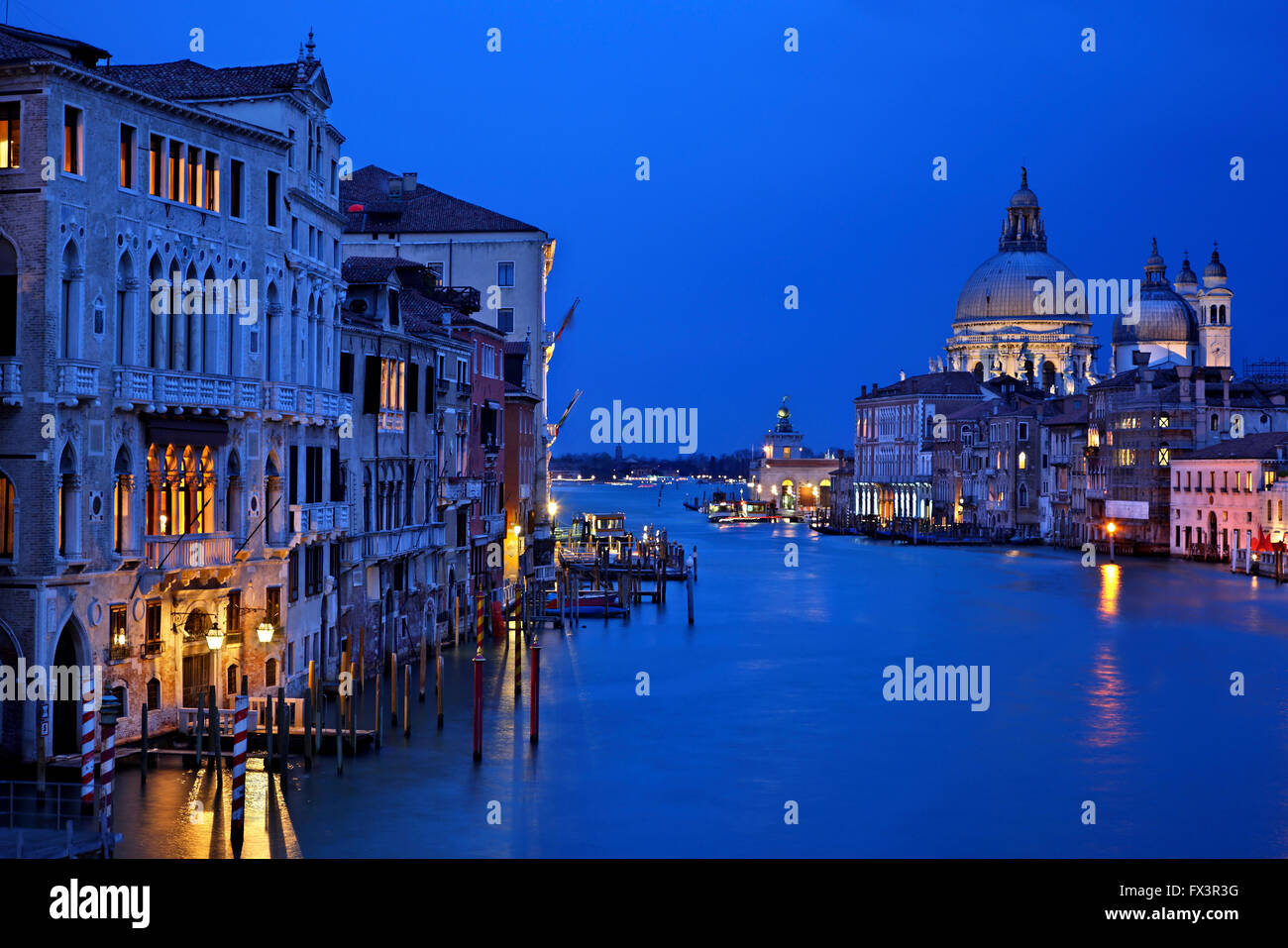 Venice night grand canal hi-res stock photography and images - Alamy