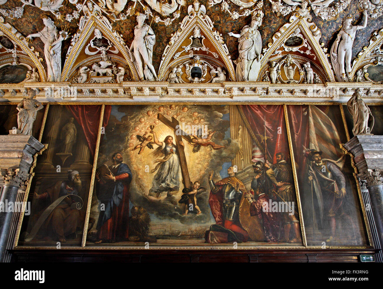 Impressive detail in the Salla delle Quattro Porte ('Hall of the four doors') in Palazzo Ducale, Venice, Veneto, Italy. Stock Photo