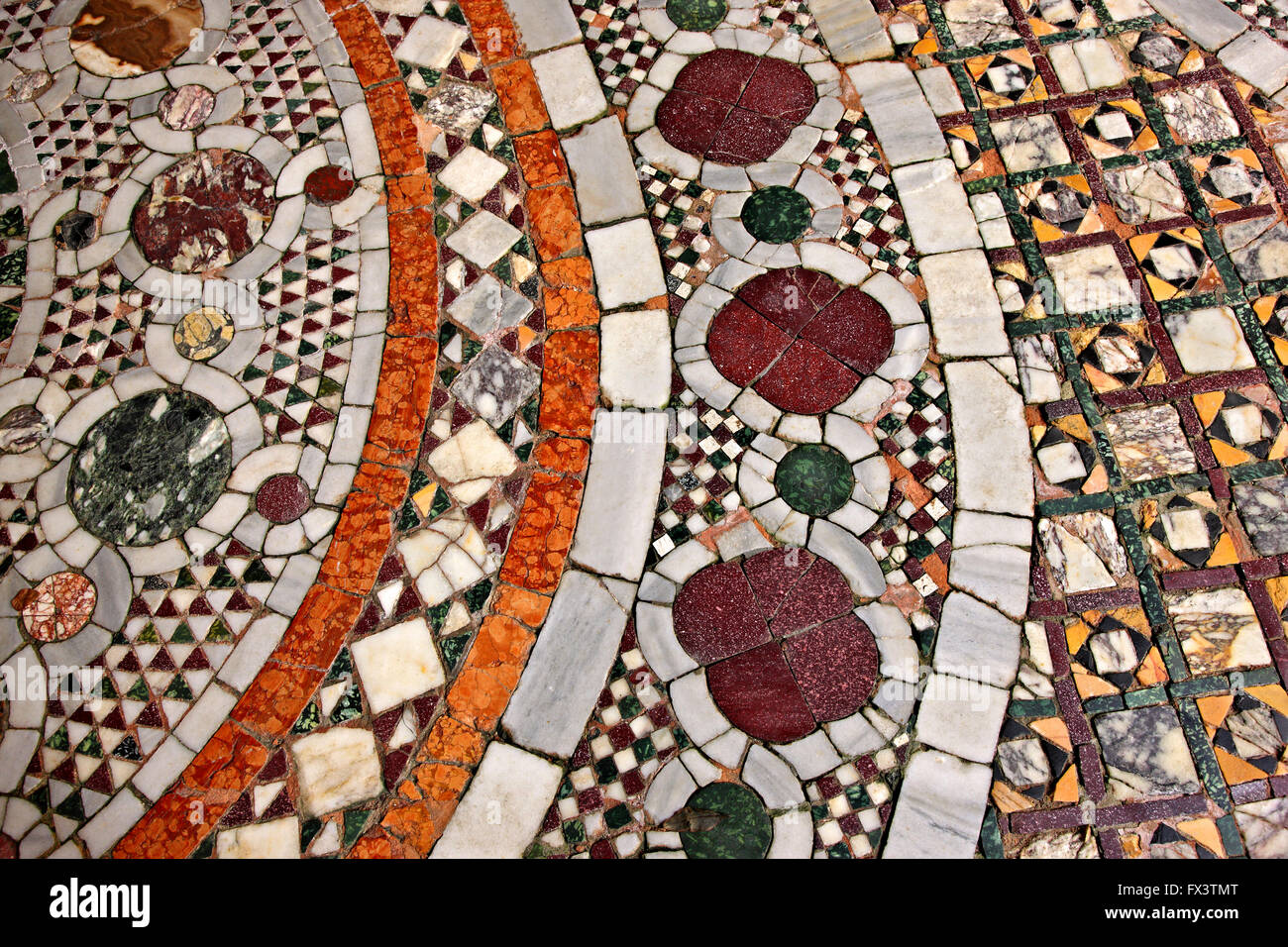 detail-of-the-impressive-floors-on-the-ground-floor-of-ca-d-oro
