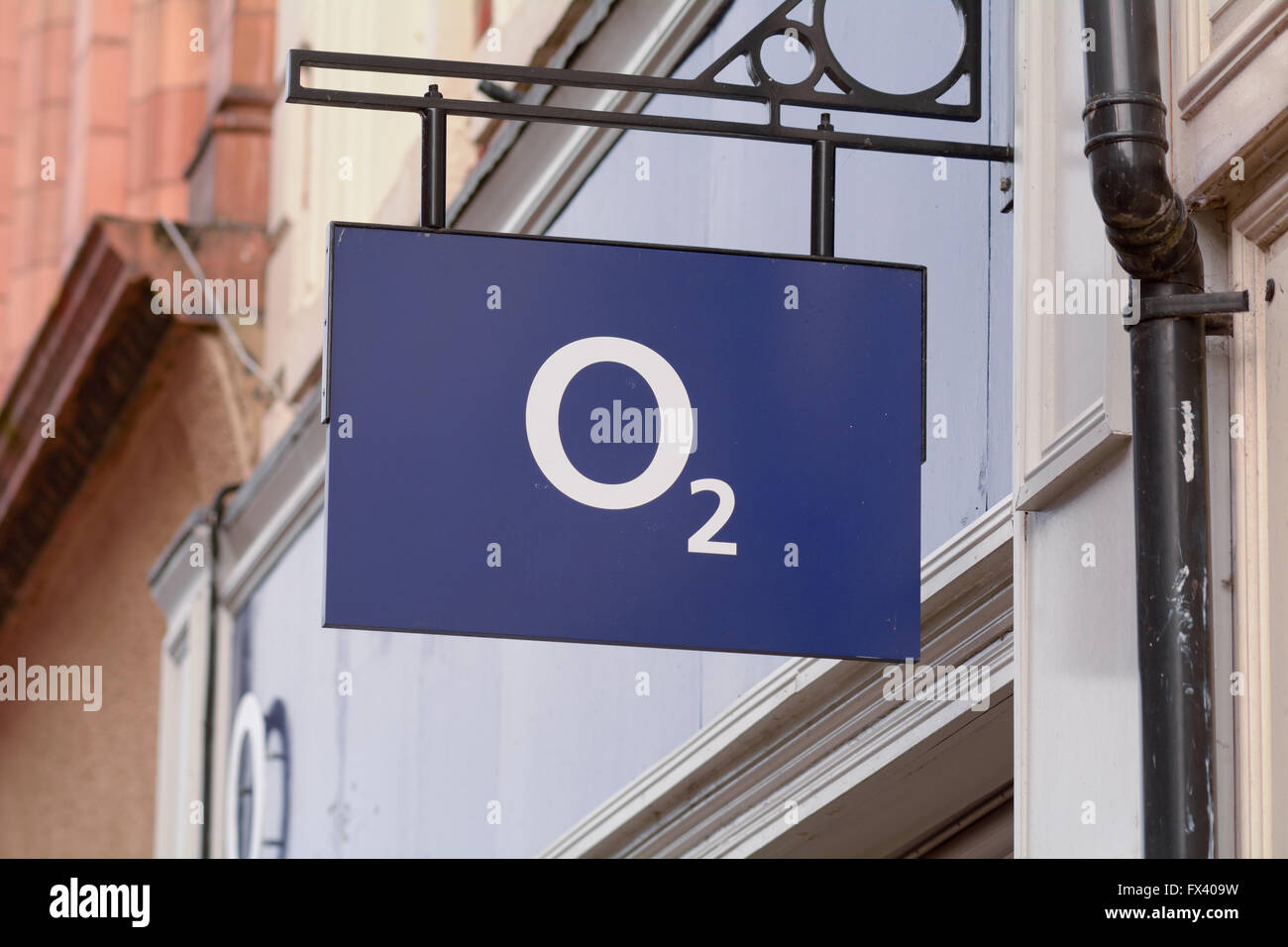 O2 sign outside shop Stock Photo - Alamy