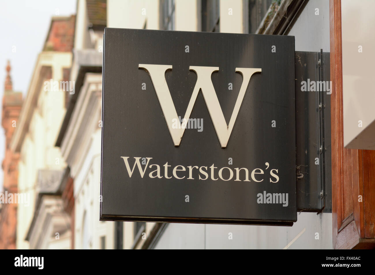 Waterstones Sign Outside Book!    Shop Stock Photo 102120996 Alamy - 