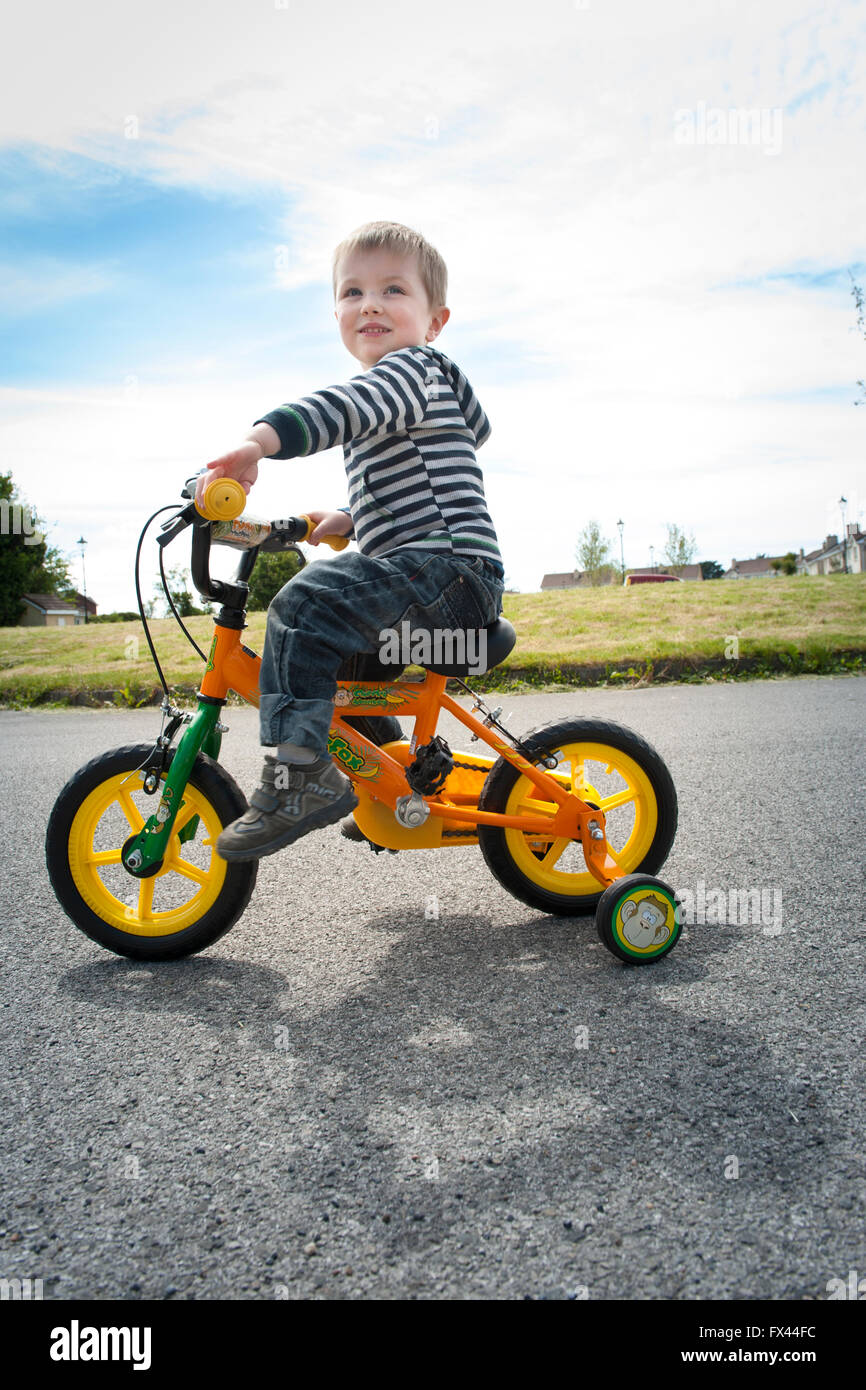 yellow bike for 3 year old