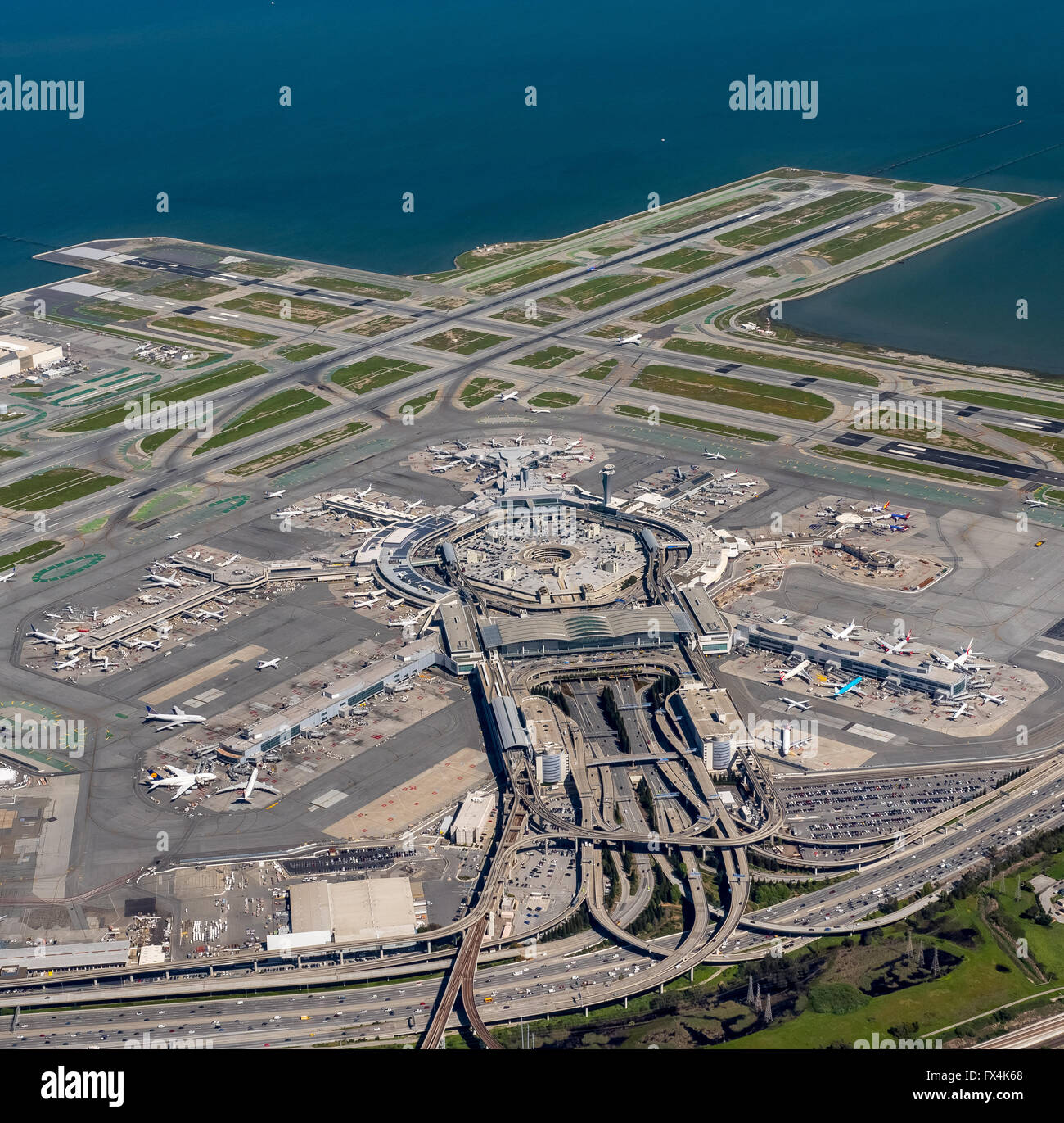 San francisco airport runway map
