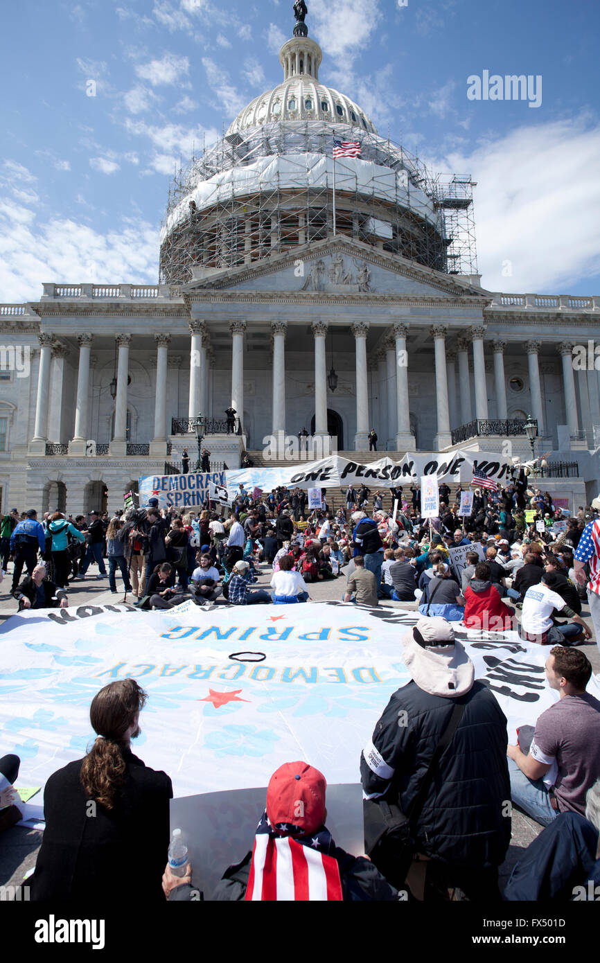 Democracy Spring Sitin hi-res stock photography and images - Alamy