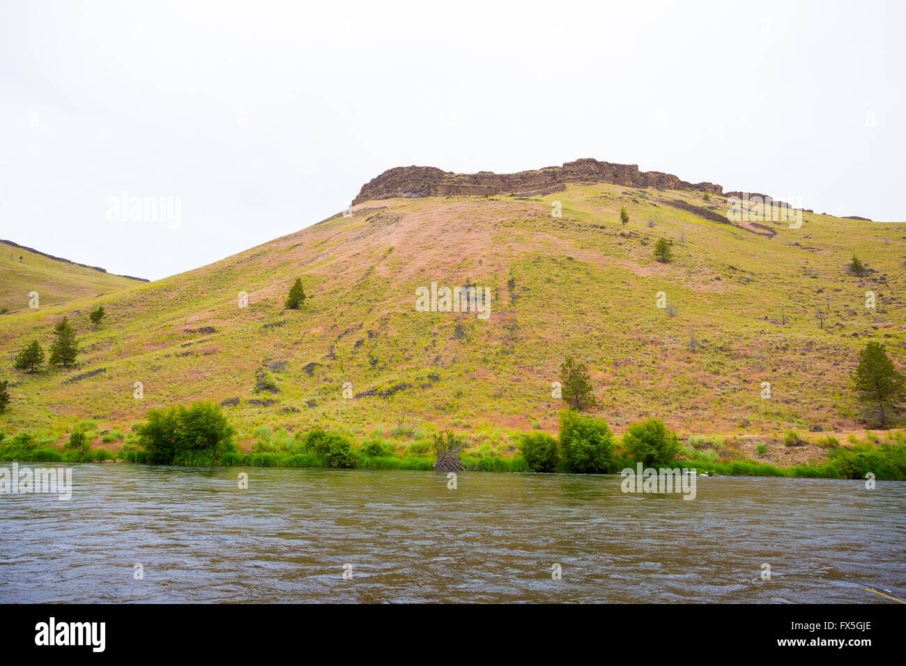 Deschutes river hires stock photography and images Alamy