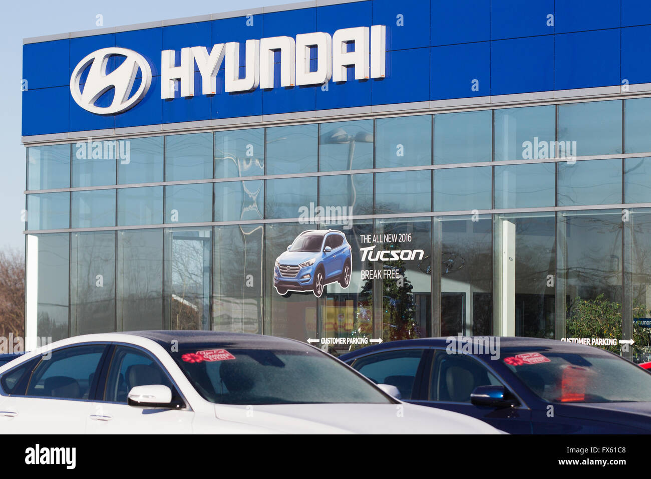 The Hyundai car dealer in Kingston, Ont., on Tuesday Jan. 5, 2016 Stock ...