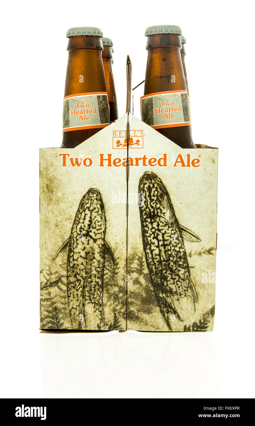 Winneconne, WI - 15 March 2016:  A six pack of  Bell's two hearted ale beer Stock Photo
