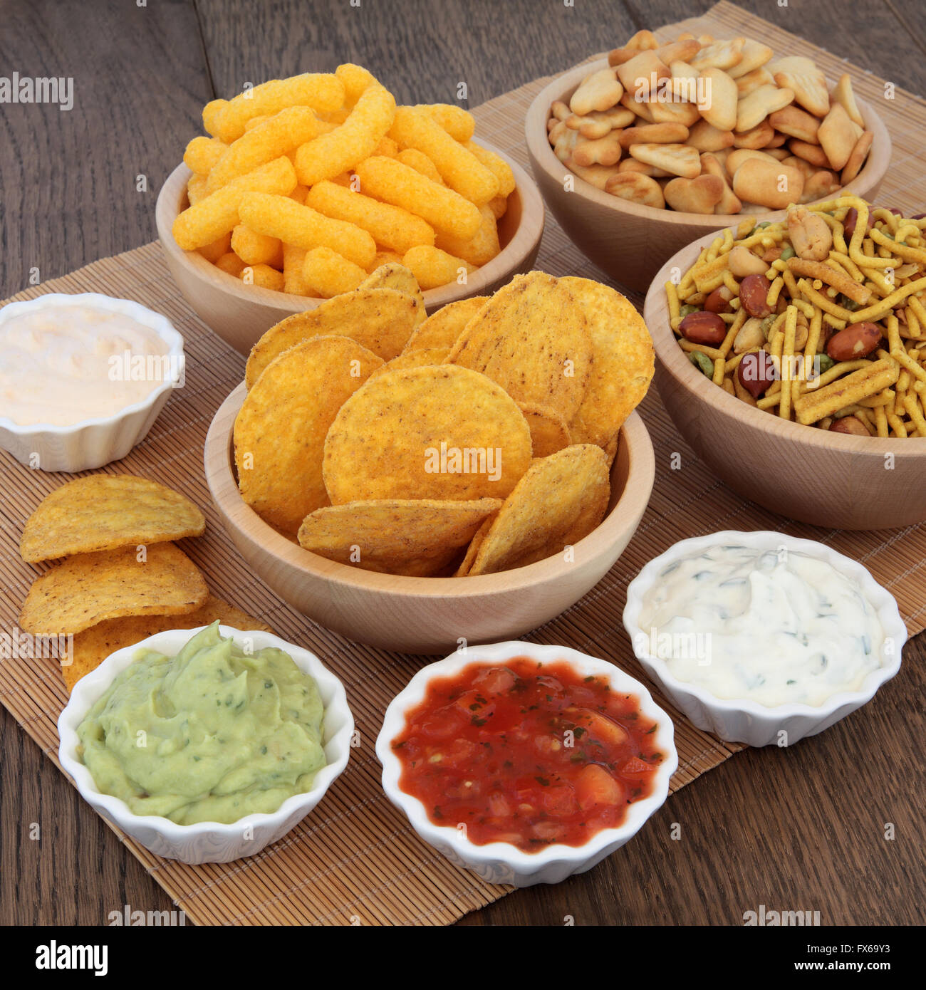 Crisp dip party food selection hi-res stock photography and images - Alamy