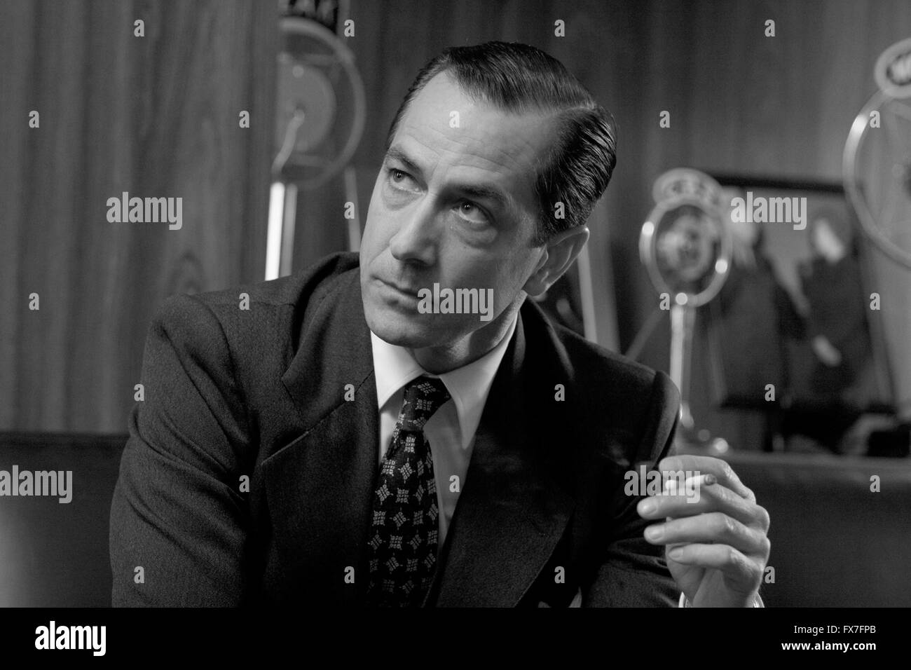 Good Night and Good Luck Year 2005 USA Director Clooney David Strathairn Stock Photo Good Night and Good Luck Year 2005 USA Director Clooney David Strathairn Stock Photo
