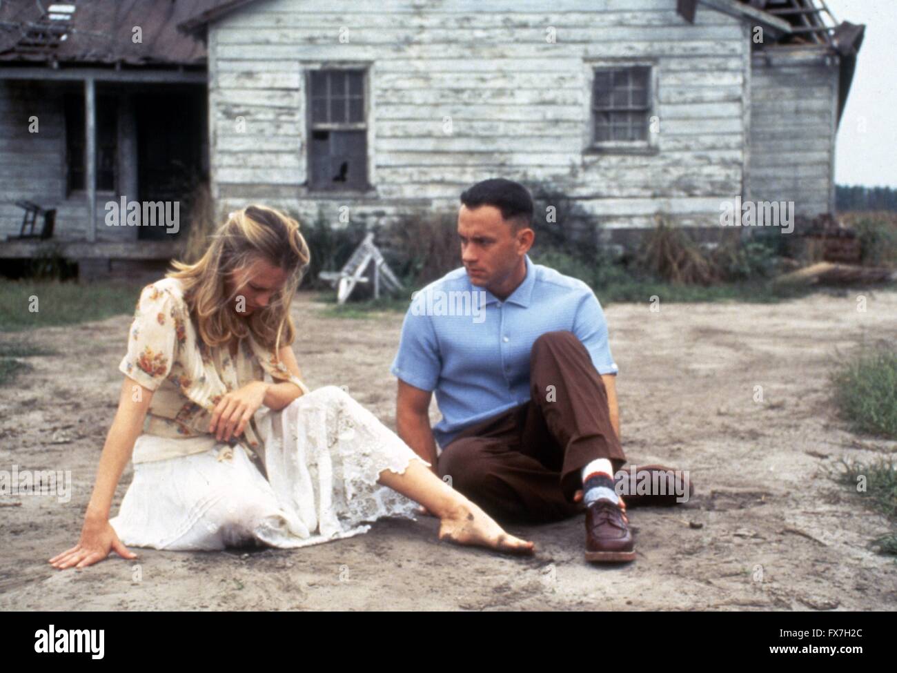 Forrest Gump Year : 1994 USA Director : Robert Zemeckis Robin Wright Penn, Tom Hanks Stock Photo