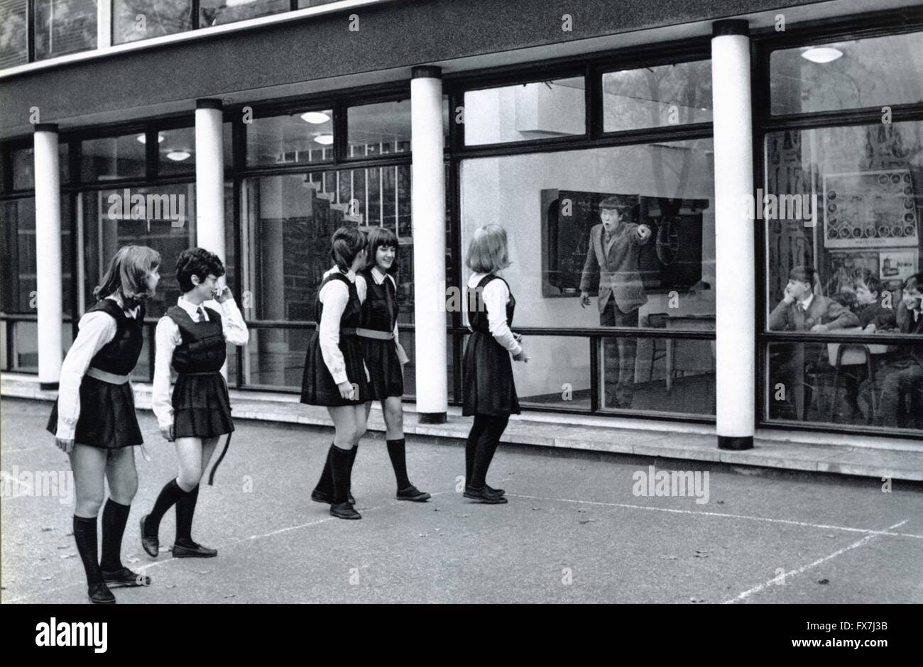 1965 uk director stock photos 1965 uk director stock images alamy