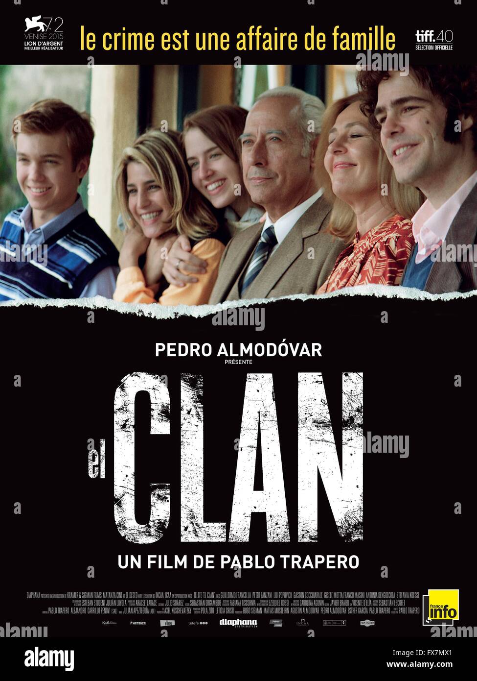 El Clan Year : 2015 Spain / Argentina Director : Pablo Trapero Peter Lanzani, Guillermo Francella Movie poster (Fr) Stock Photo