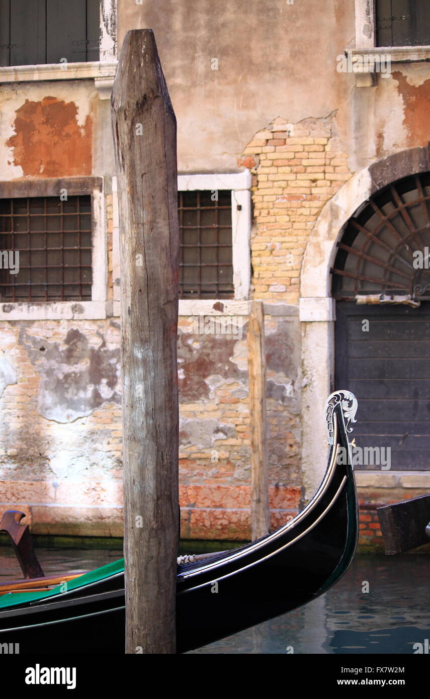 Gondola italy hi-res stock photography and images - Alamy