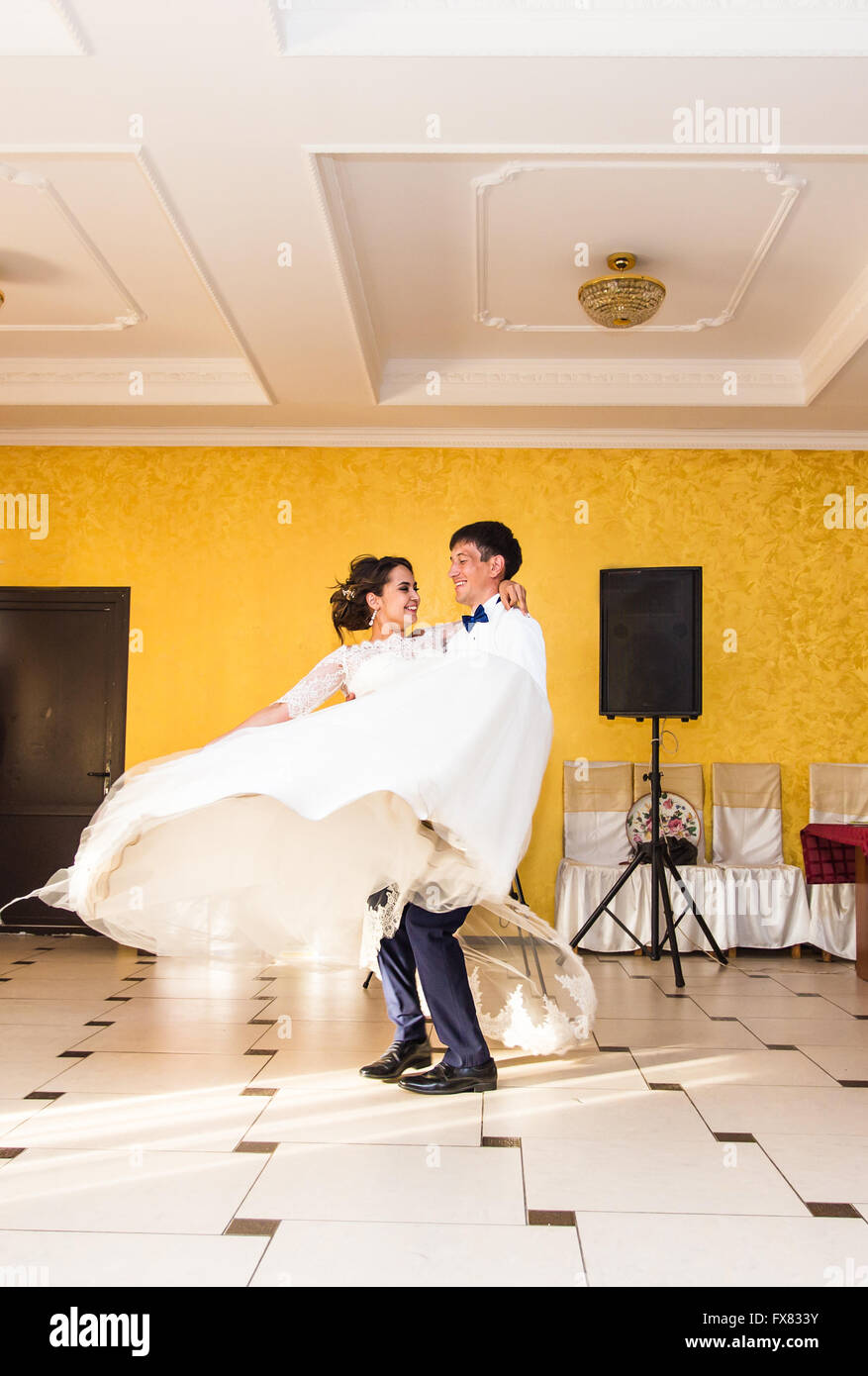 Bride and groom dancing at wedding reception Stock Photo - Alamy