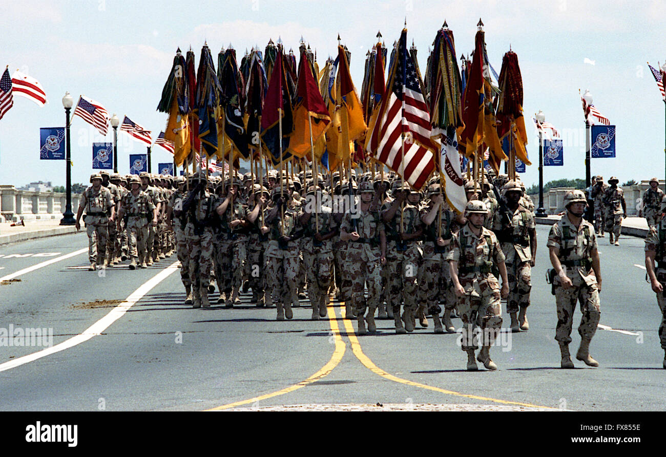 Washington, DC., USA, 8th June, 1991 Desert Storm victory parade marching across the Memorial