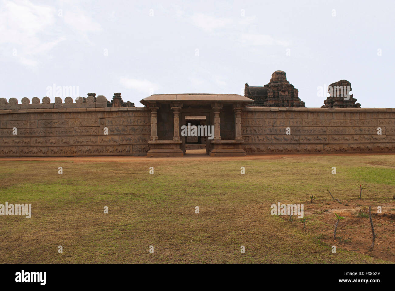 The Northern entrance and and the outer walls, Hazara Rama Temple