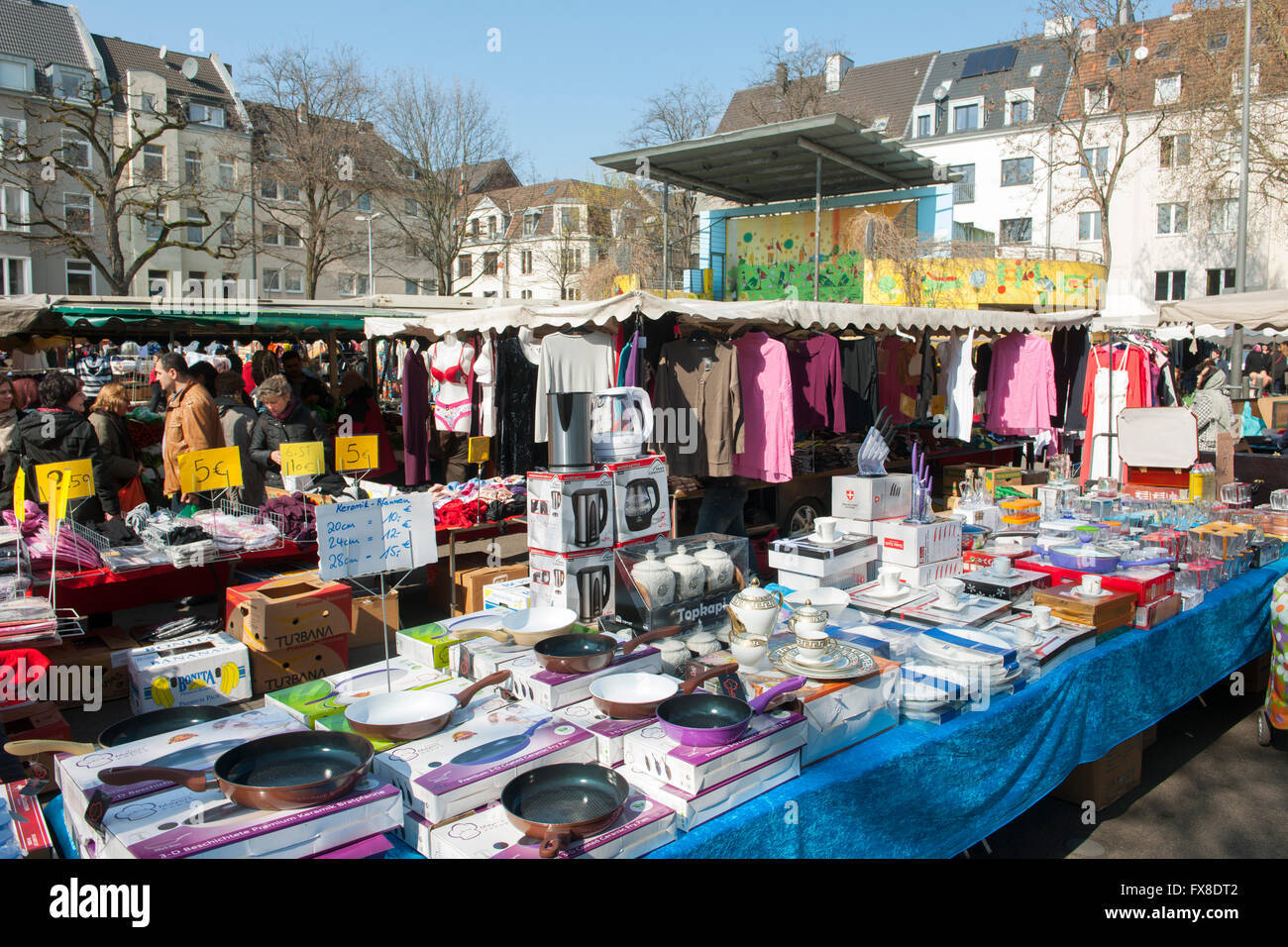 Köln, Nippes, Wilhelmplatz, täglicher Markt Stock Photo