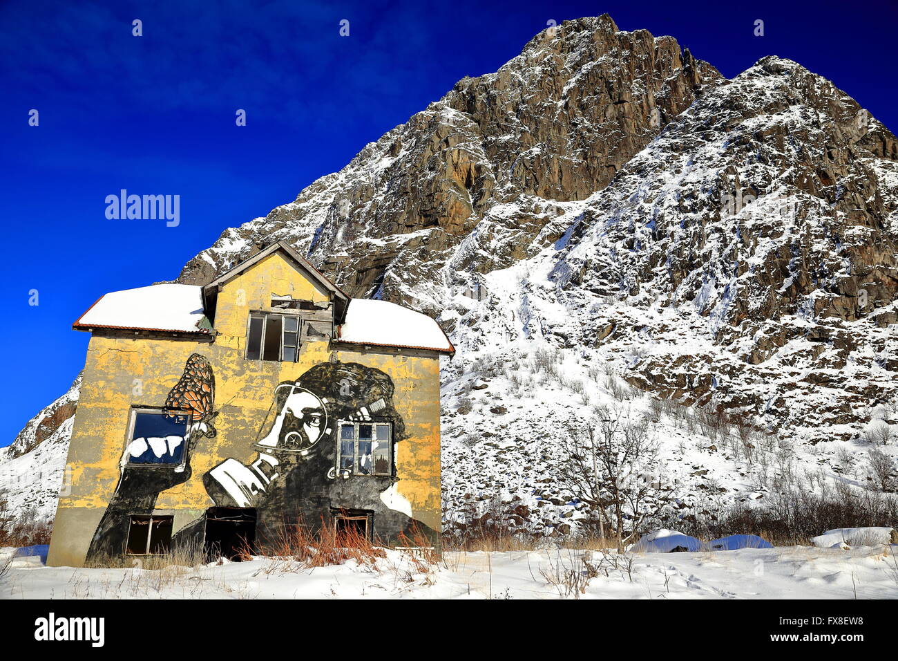 Yellow House Norway Hi Res Stock Photography And Images Alamy