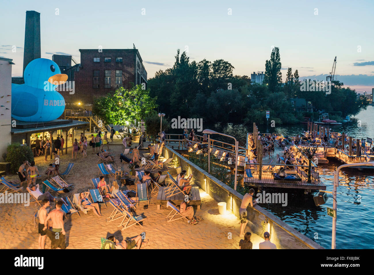 Badeschiff, Spree, Pool, Kreuzberg, Berlin Stock Photo