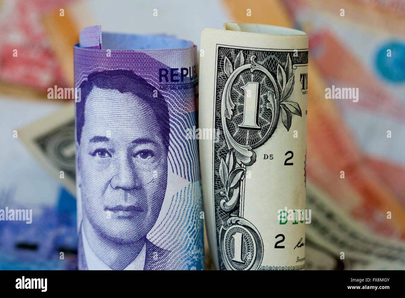 Филиппинское песо. Песо и доллар. Валюта песо Филиппины. Philippine peso 2023.