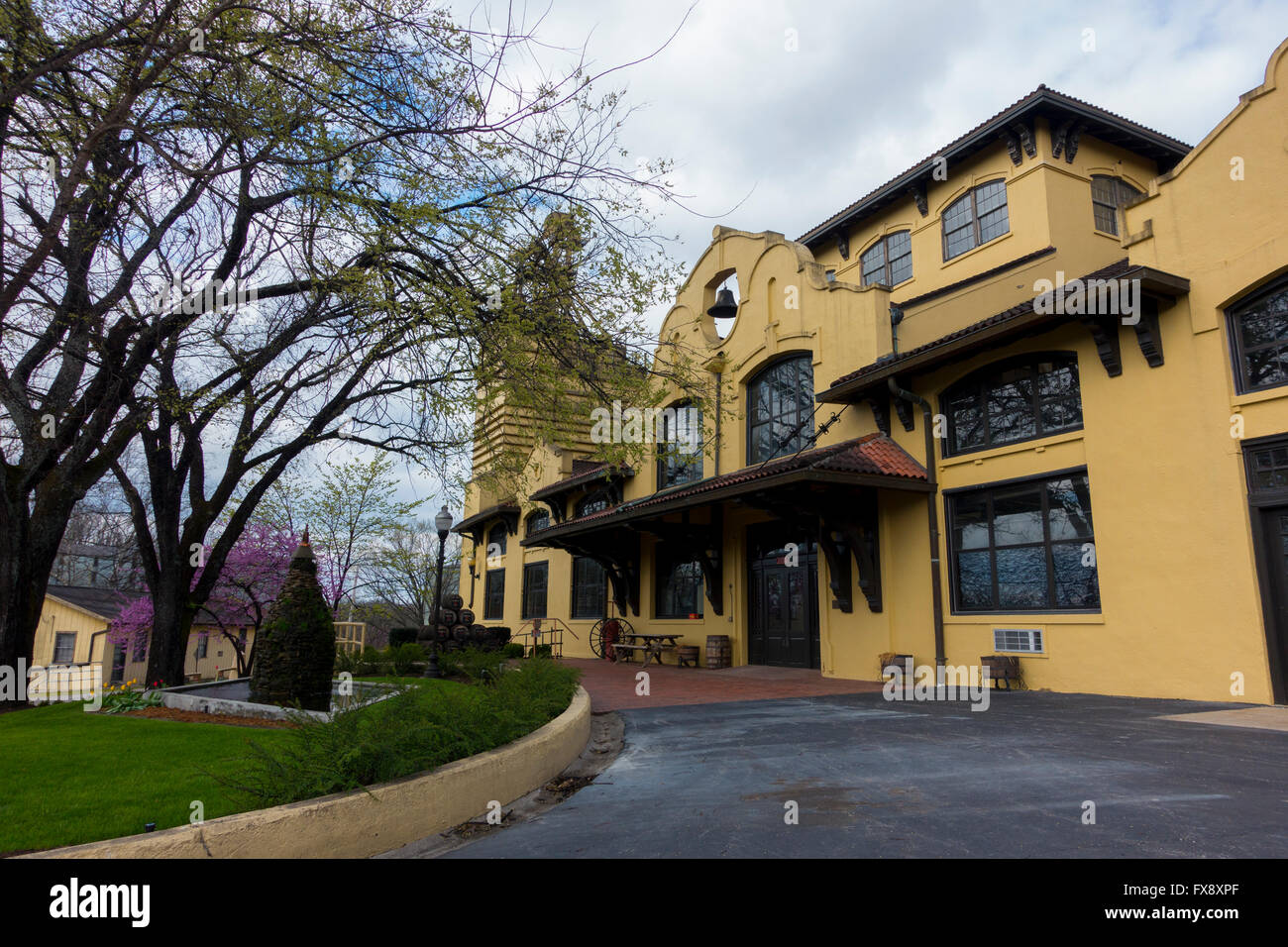 USA Four Roses Bourbon Distillery in Lawrenceburg, KY Kentucky bourbon