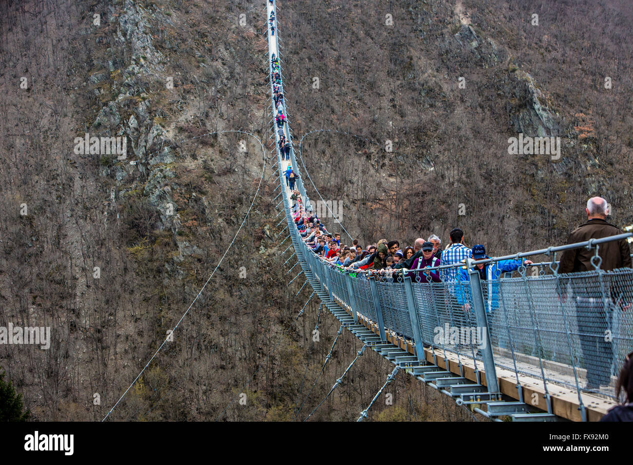 Suspension bridge Geierlay, between villages Mörsdorf and Sosberg, 360 ...
