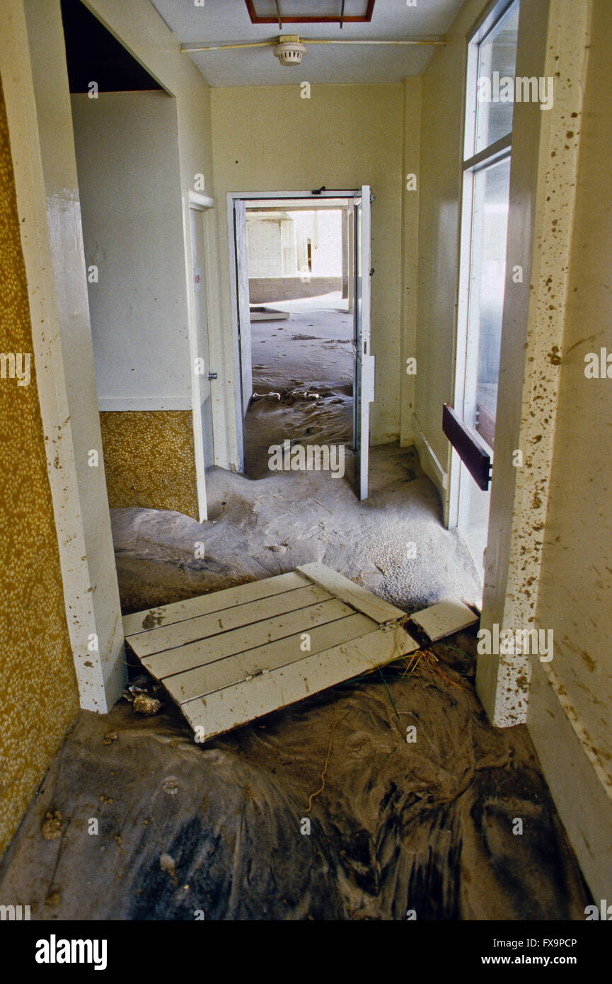 Ocean City, Maryland, USA, 28th September, 1985 Hurricane Gloria comes ashore in Ocean City, Maryland,  Credit: Mark Reinstein Stock Photo