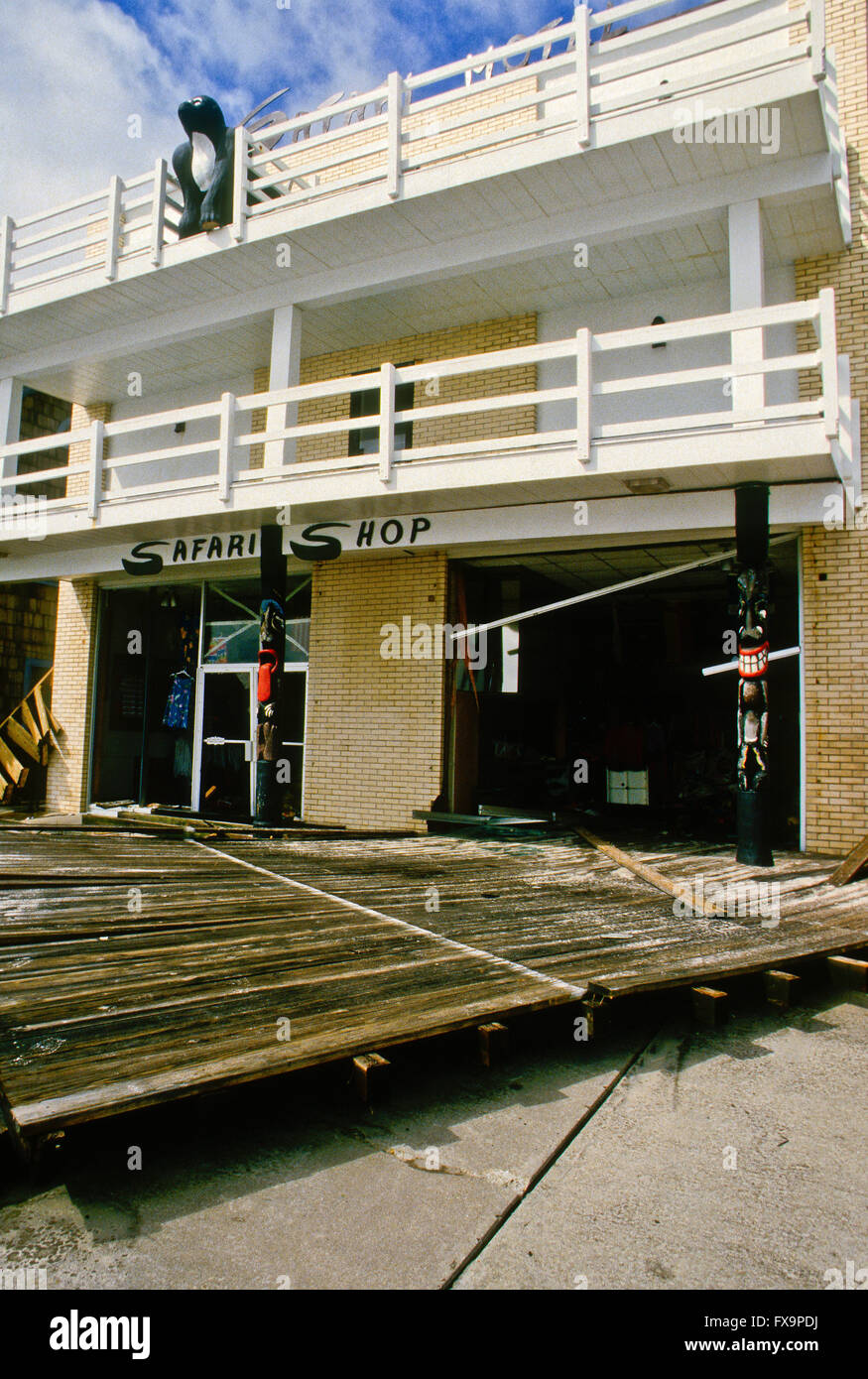 Ocean City, Maryland, USA, 28th September, 1985 Hurricane Gloria comes ashore in Ocean City, Maryland,  Credit: Mark Reinstein Stock Photo