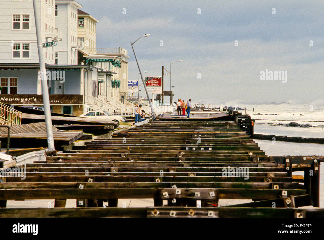 Ocean City, Maryland, USA, 28th September, 1985 Hurricane Gloria comes ashore in Ocean City, Maryland,  Credit: Mark Reinstein Stock Photo