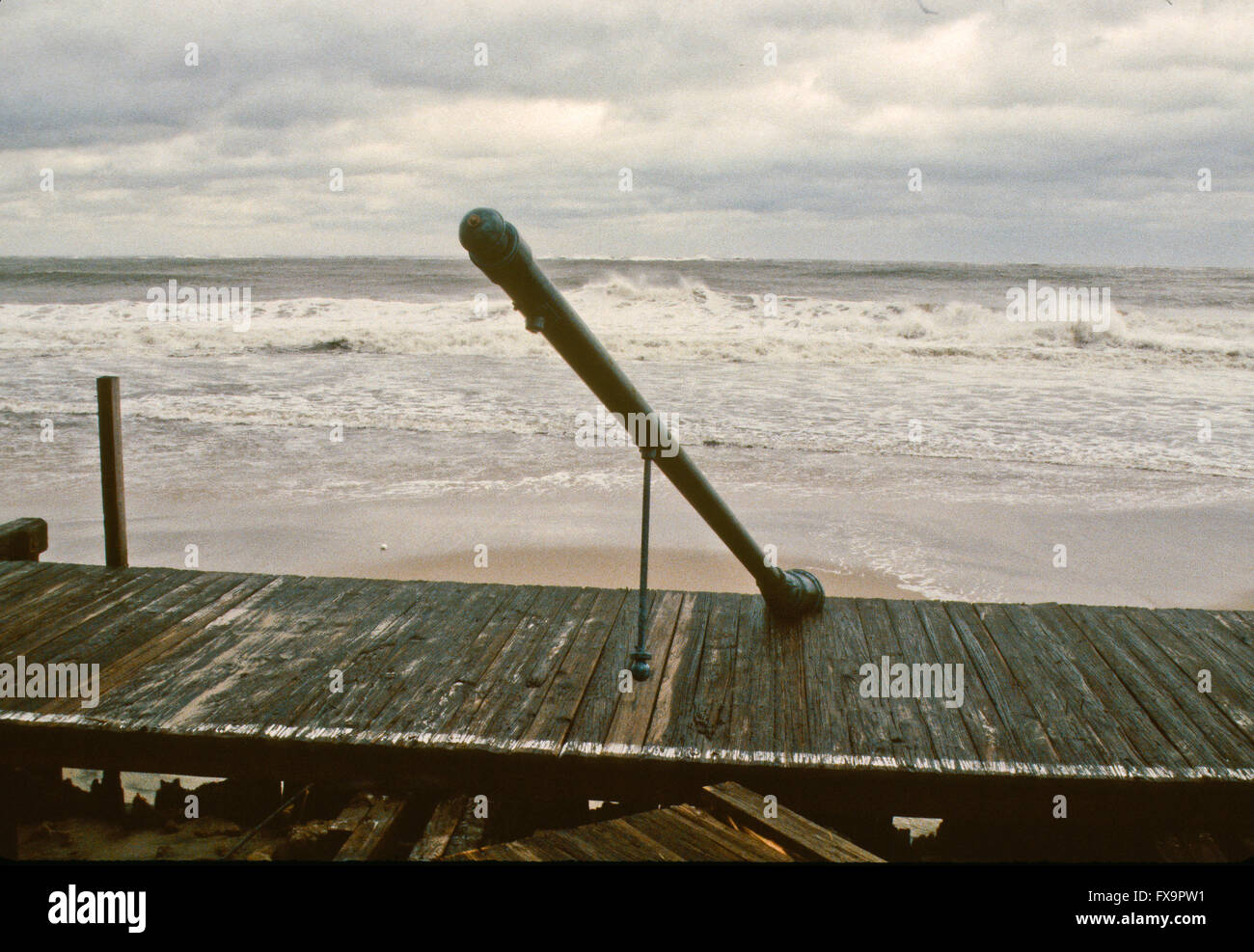 Ocean City, Maryland, USA, 28th September, 1985 Hurricane Gloria comes ashore in Ocean City, Maryland,  Credit: Mark Reinstein Stock Photo