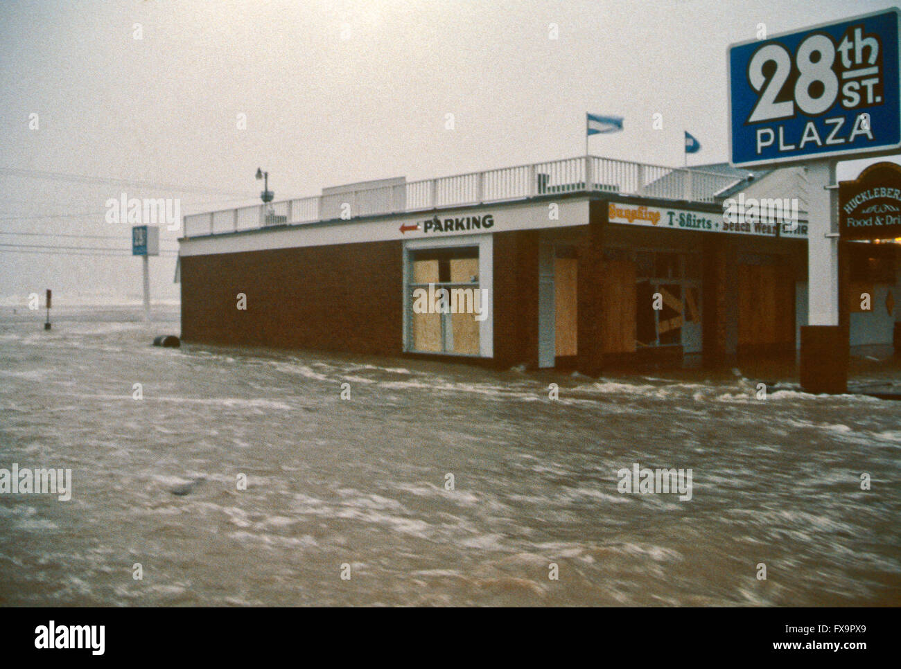 Ocean City, Maryland, USA, 28th September, 1985 Hurricane Gloria comes ashore in Ocean City, Maryland,  Credit: Mark Reinstein Stock Photo