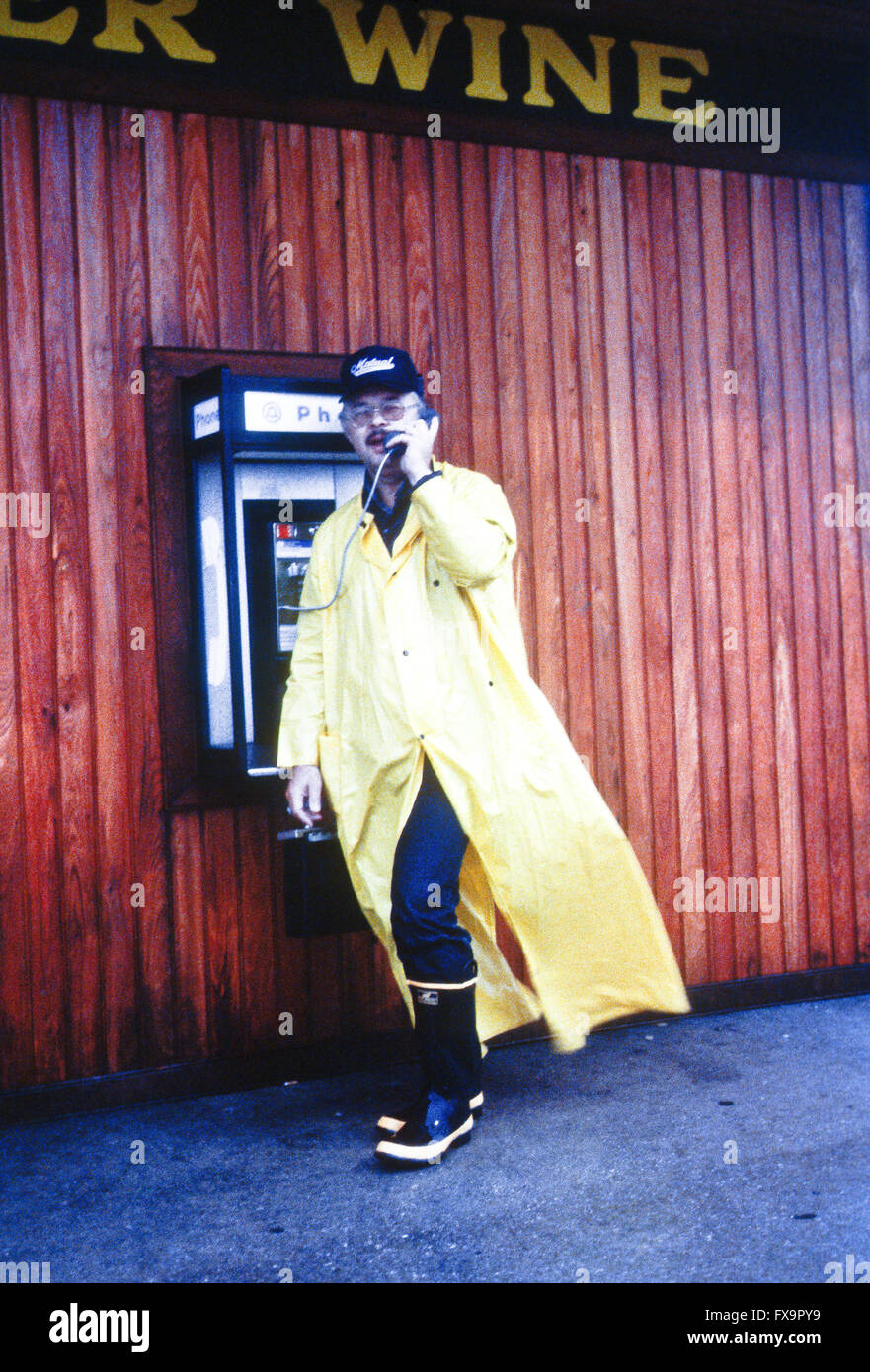 Ocean City, Maryland, USA, 28th September, 1985 Hurricane Gloria comes ashore in Ocean City, Maryland,  Credit: Mark Reinstein Stock Photo