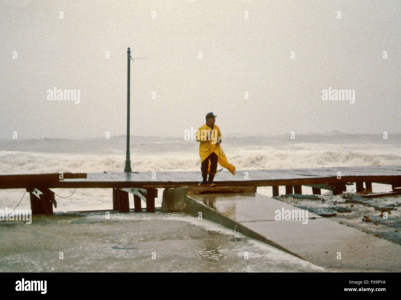 Ocean City, Maryland, USA, 28th September, 1985 Hurricane Gloria comes ashore in Ocean City, Maryland,  Credit: Mark Reinstein Stock Photo